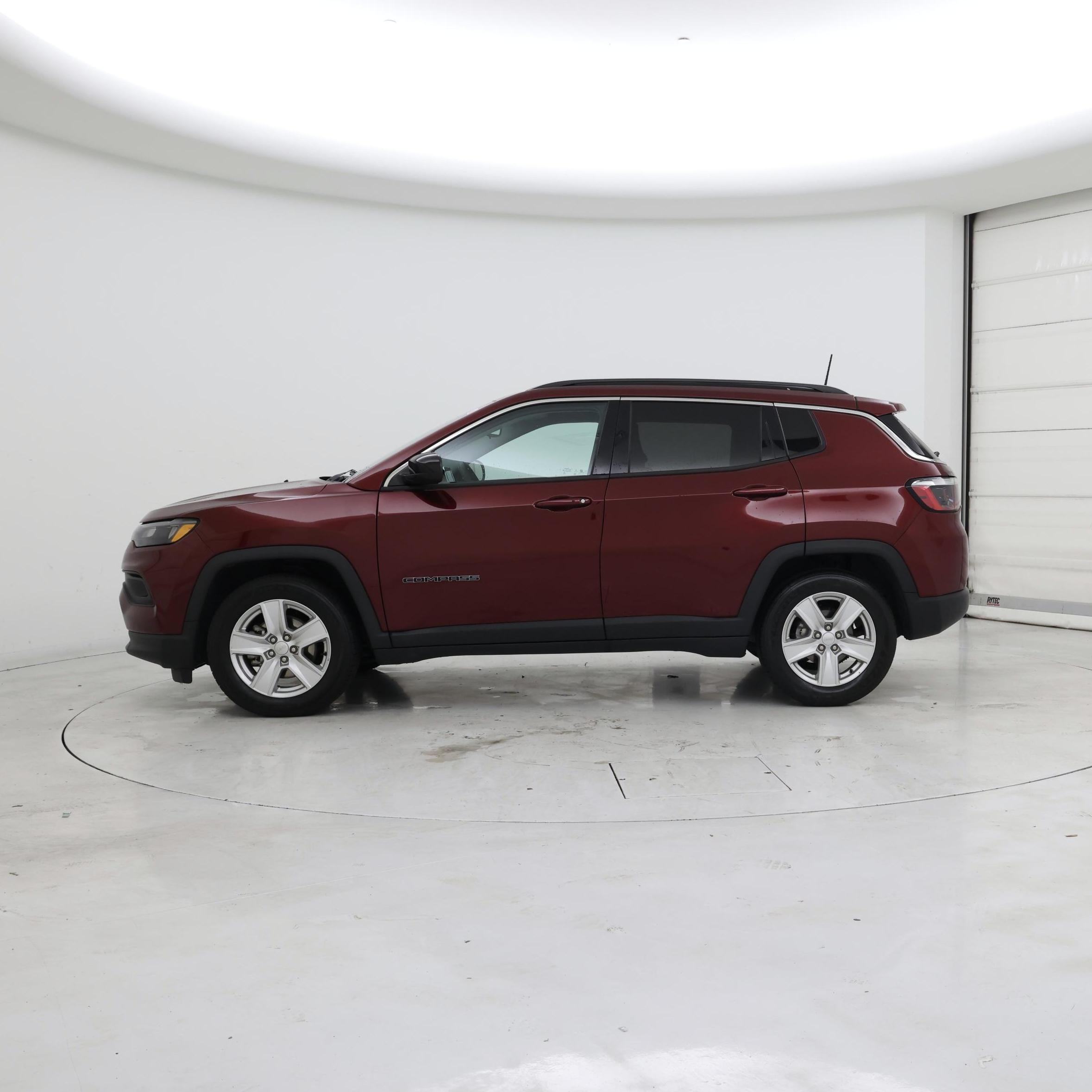 Thumbnail: 2022 Jeep Compass - 3