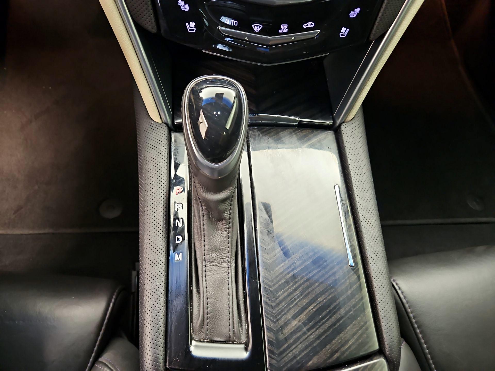 Thumbnail: 2016 Cadillac XTS - 18