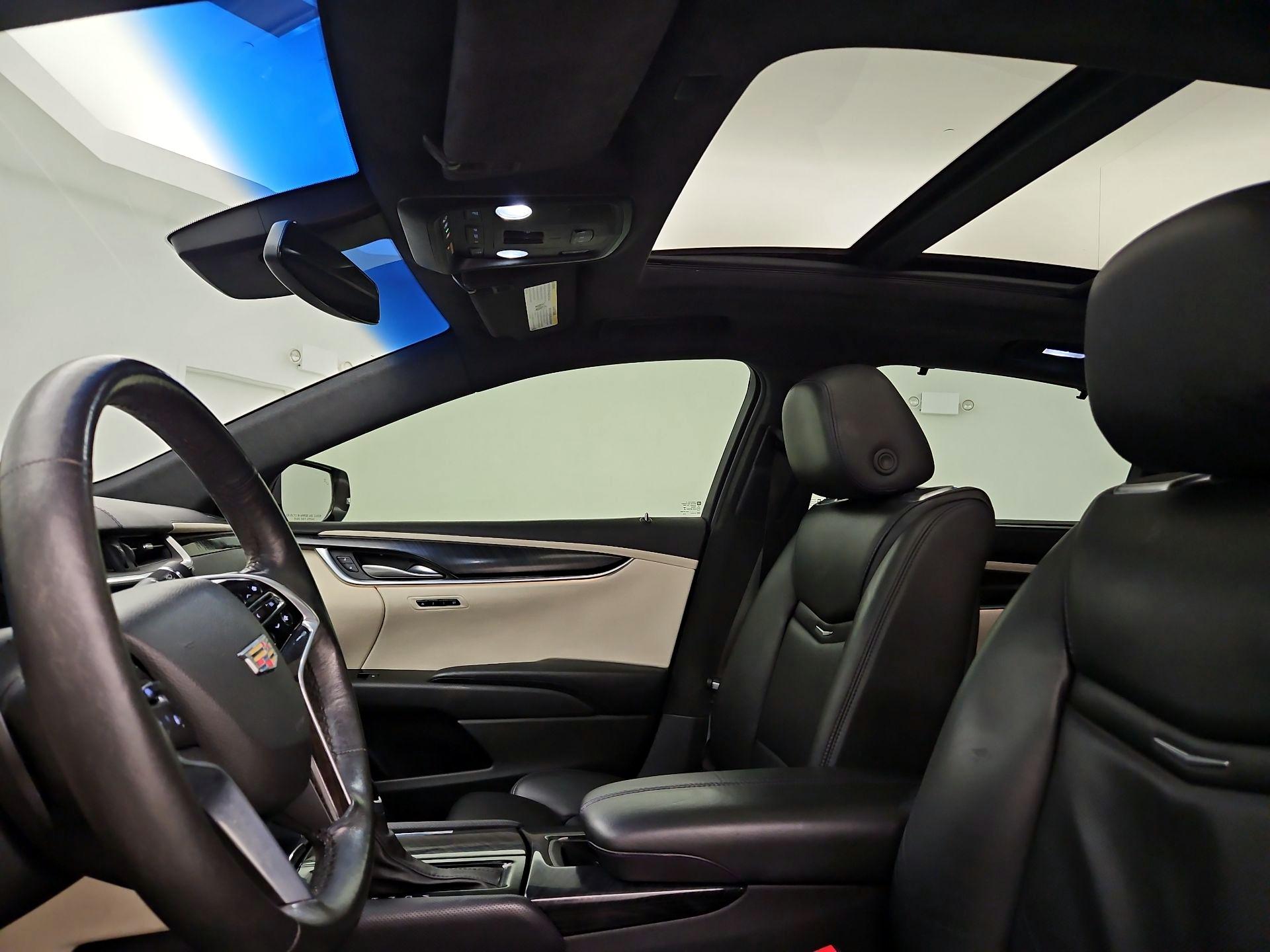 Thumbnail: 2016 Cadillac XTS - 20
