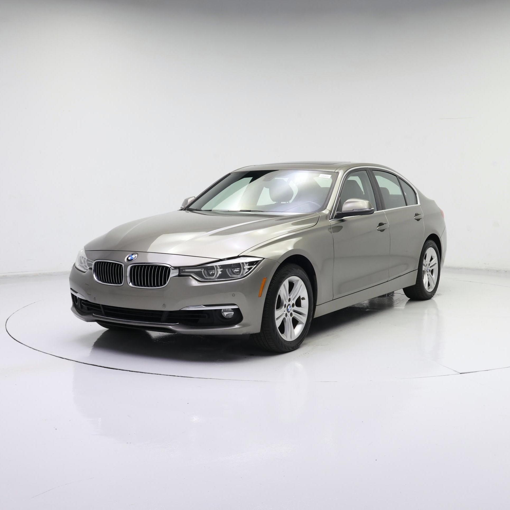 Thumbnail: 2016 BMW 3 Series - 4