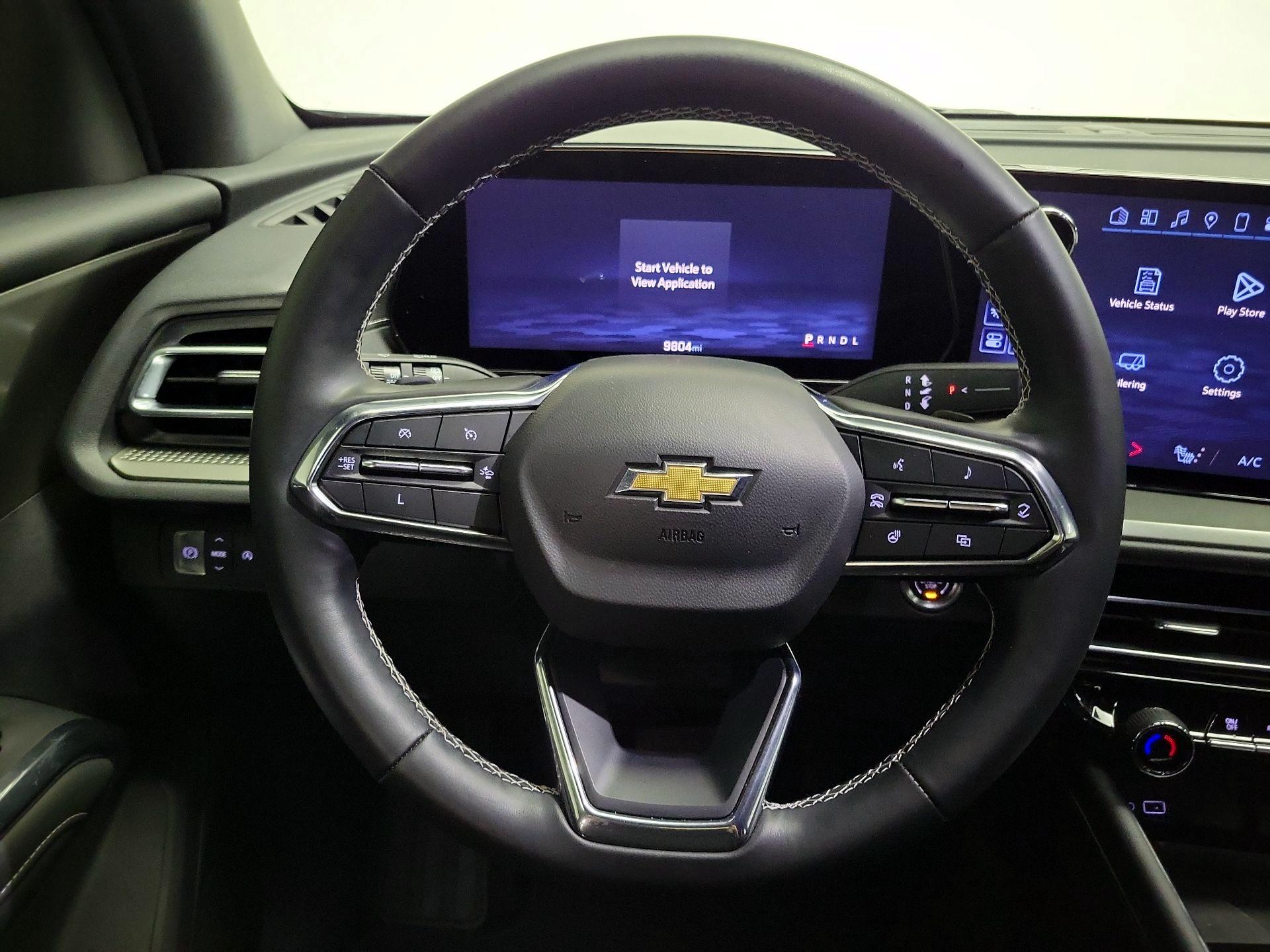 Thumbnail: 2025 Chevrolet Traverse - 10