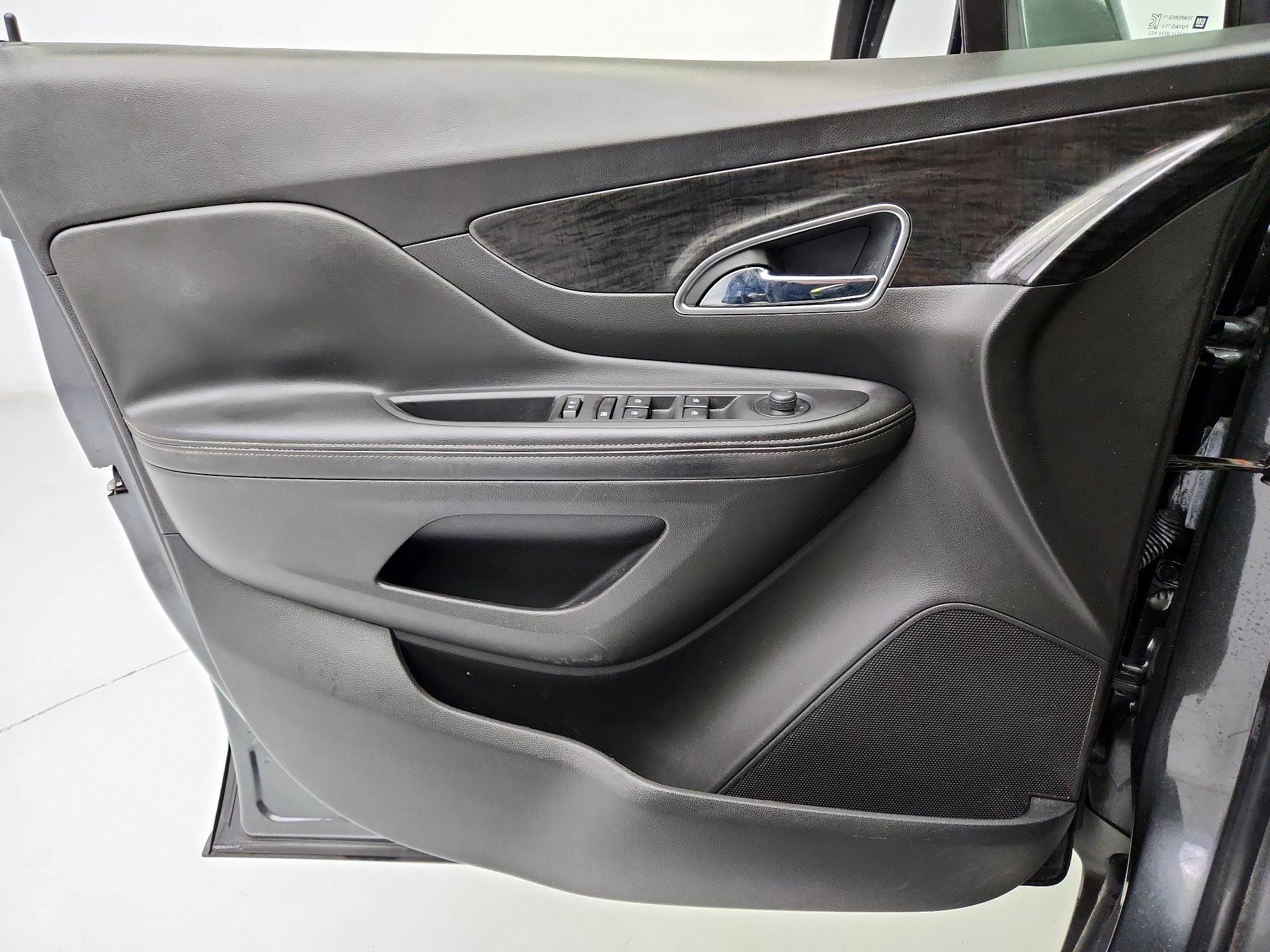 Thumbnail: 2016 Buick Encore - 12
