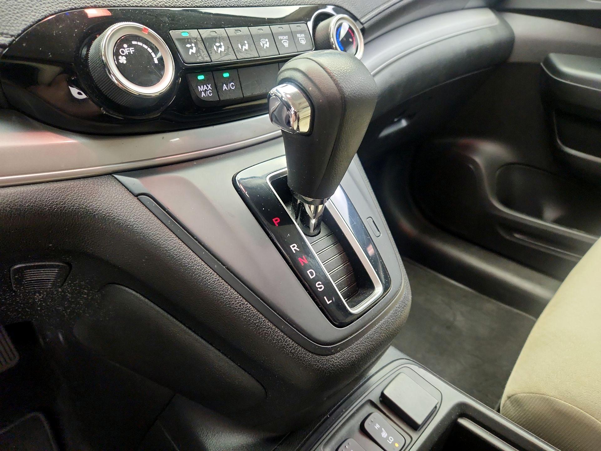 Thumbnail: 2015 Honda CR-V - 17
