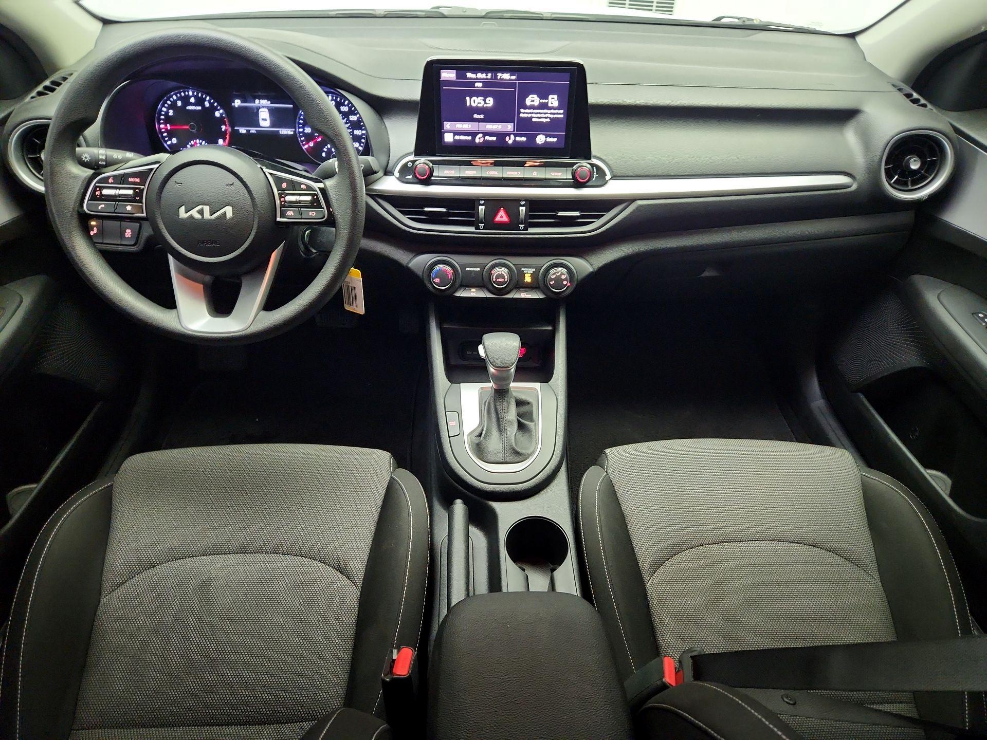 Thumbnail: 2024 Kia Forte - 9
