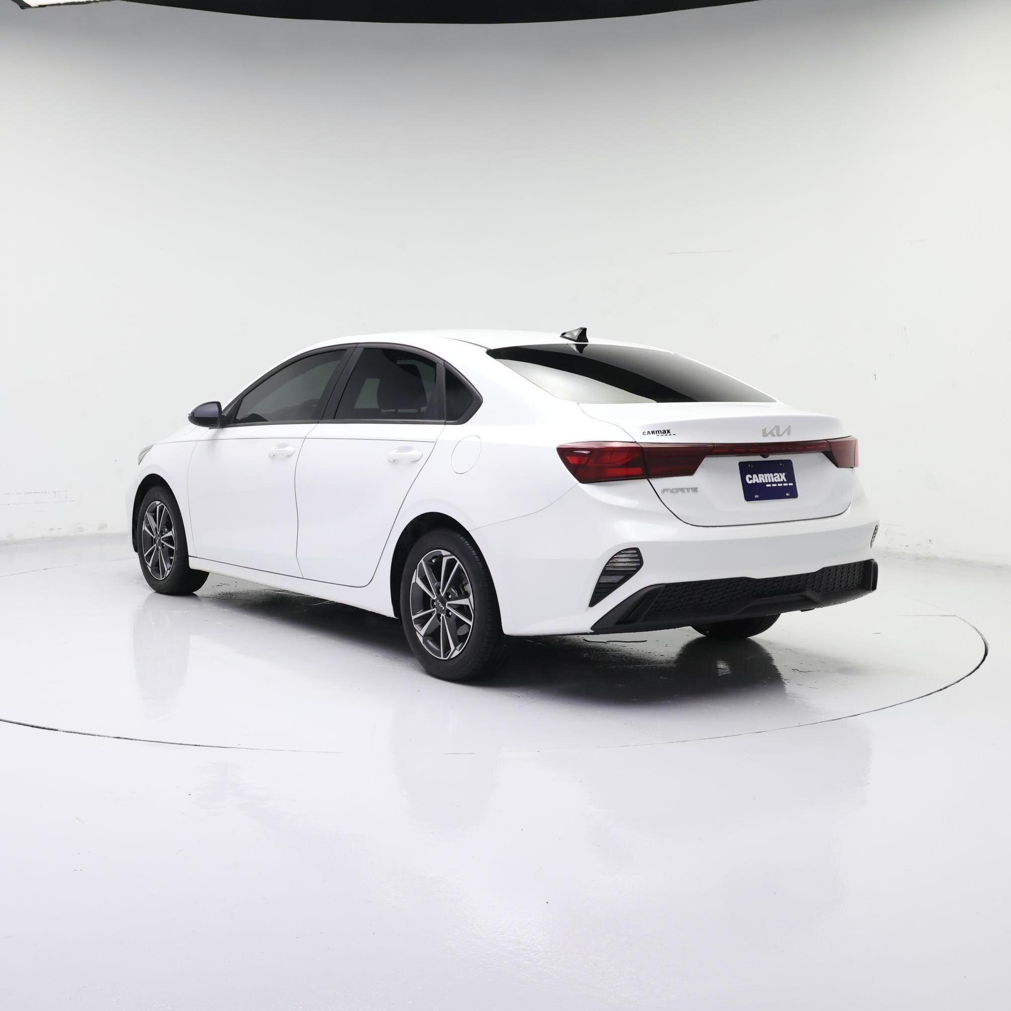 Thumbnail: 2024 Kia Forte - 2