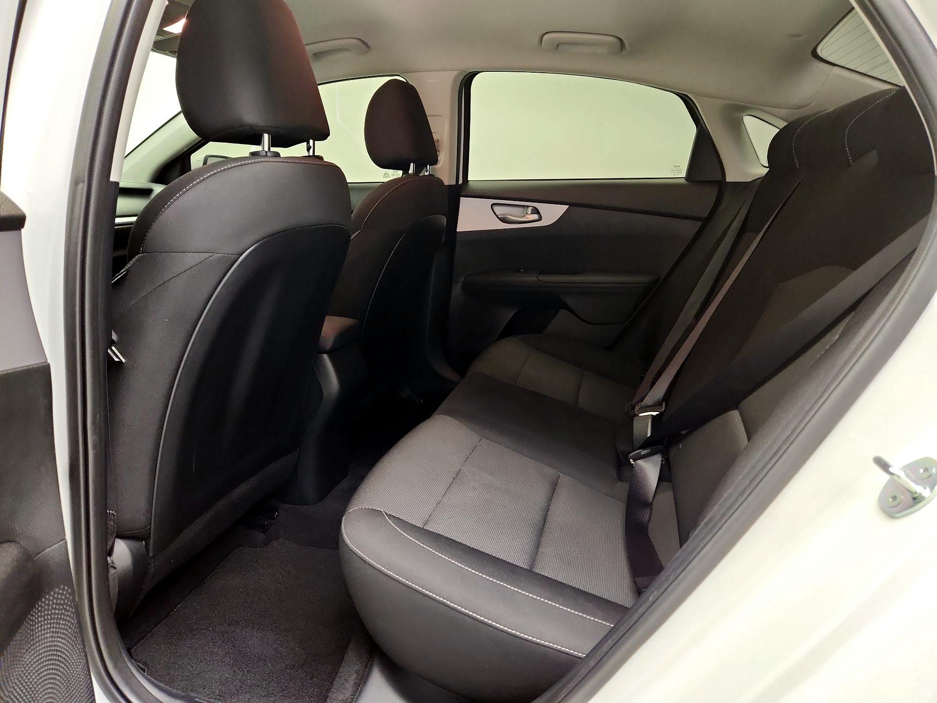 Thumbnail: 2024 Kia Forte - 19
