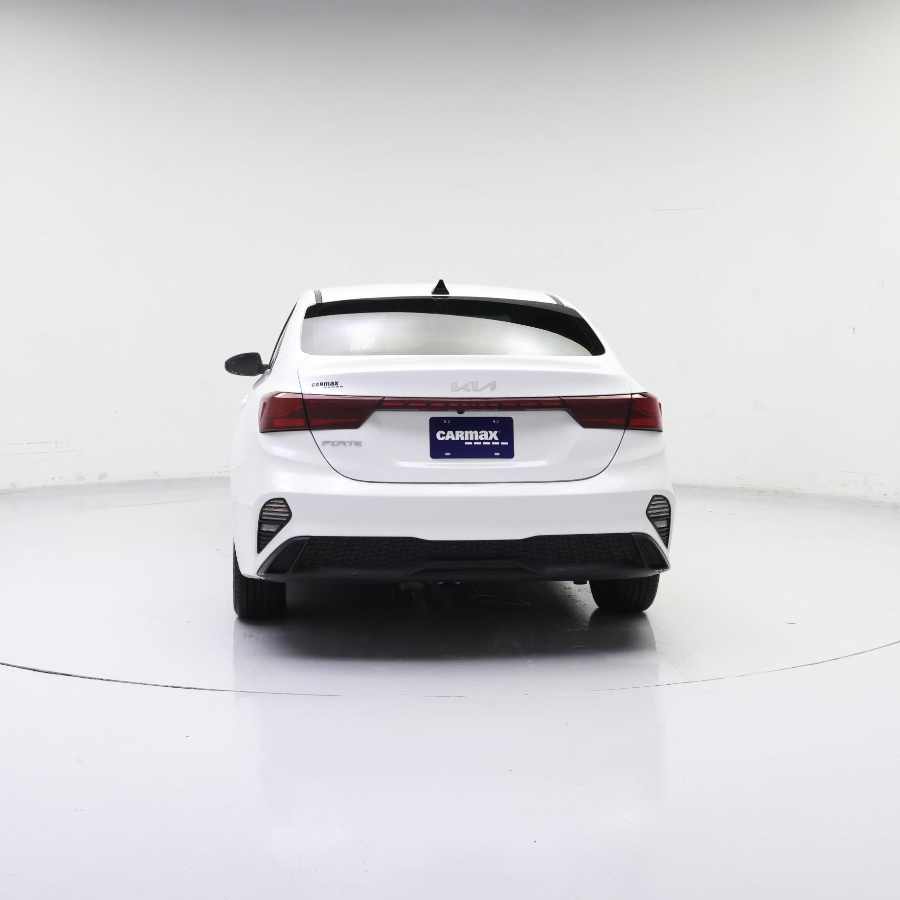 Thumbnail: 2024 Kia Forte - 6