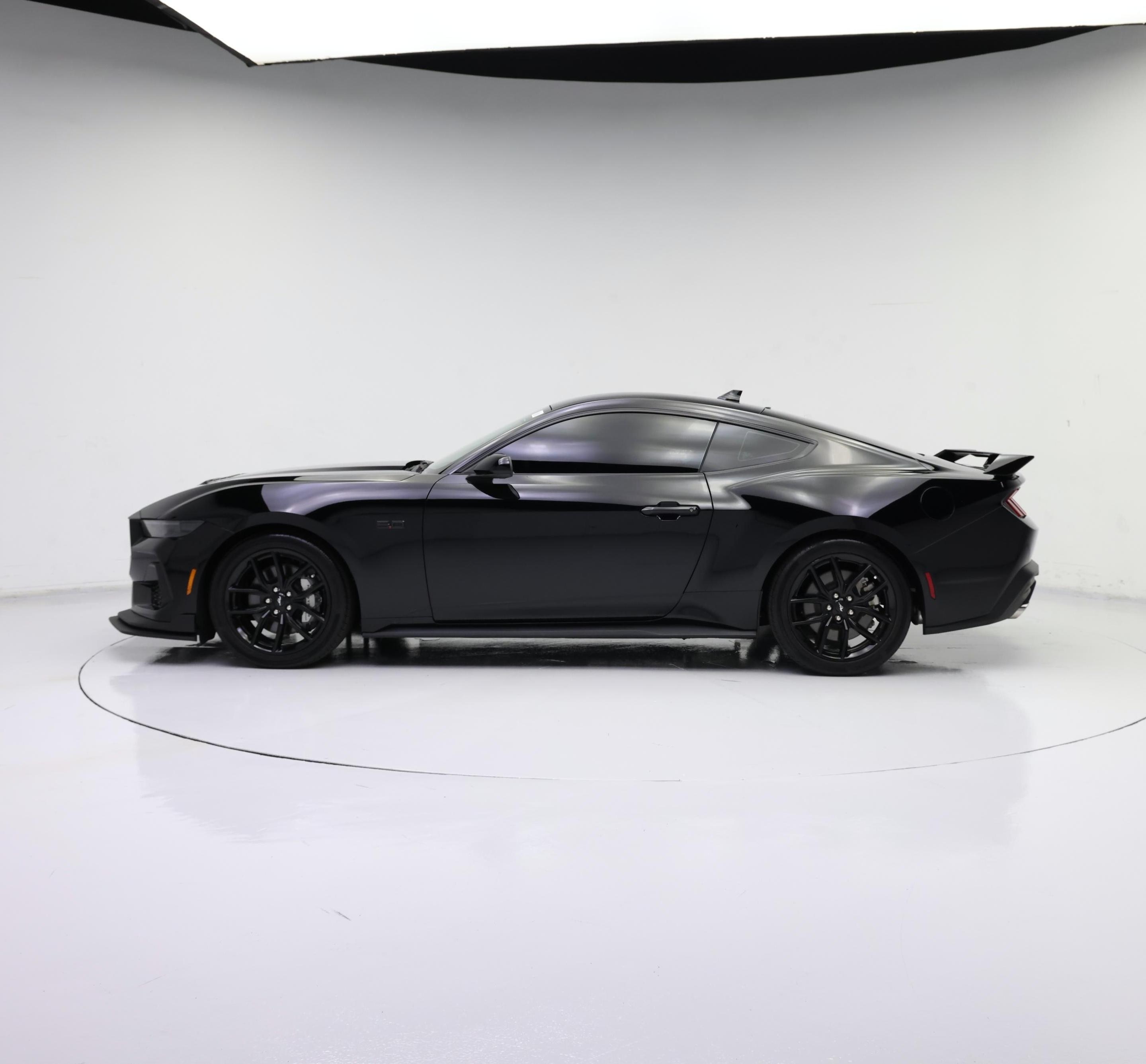 Thumbnail: 2025 Ford Mustang - 3