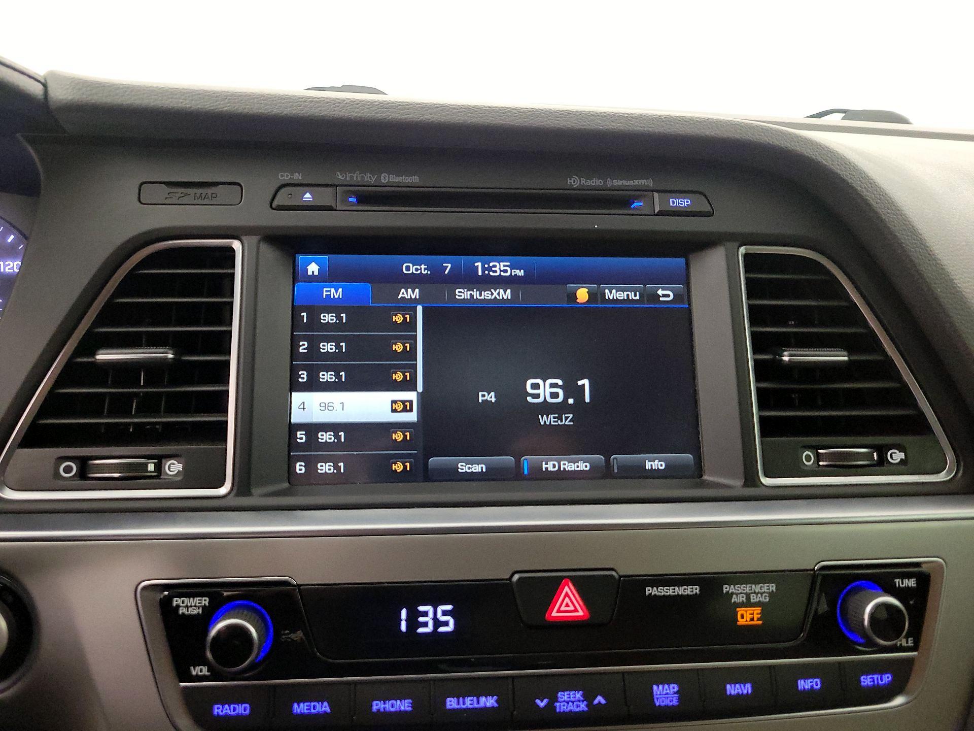 Thumbnail: 2017 Hyundai Sonata - 16