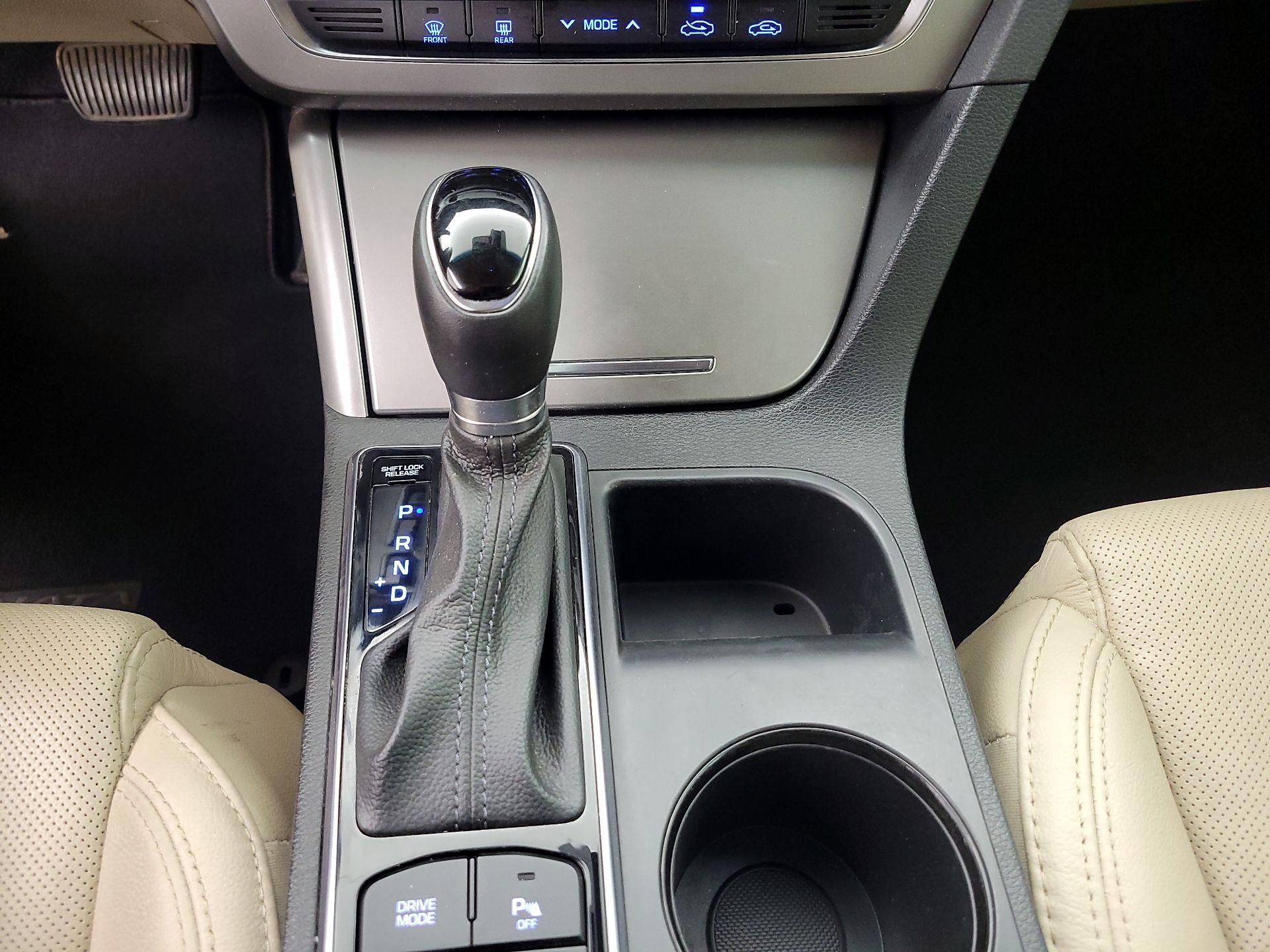 Thumbnail: 2017 Hyundai Sonata - 18