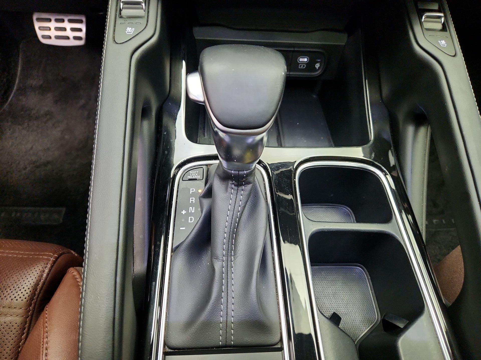 Thumbnail: 2023 Kia Telluride - 18