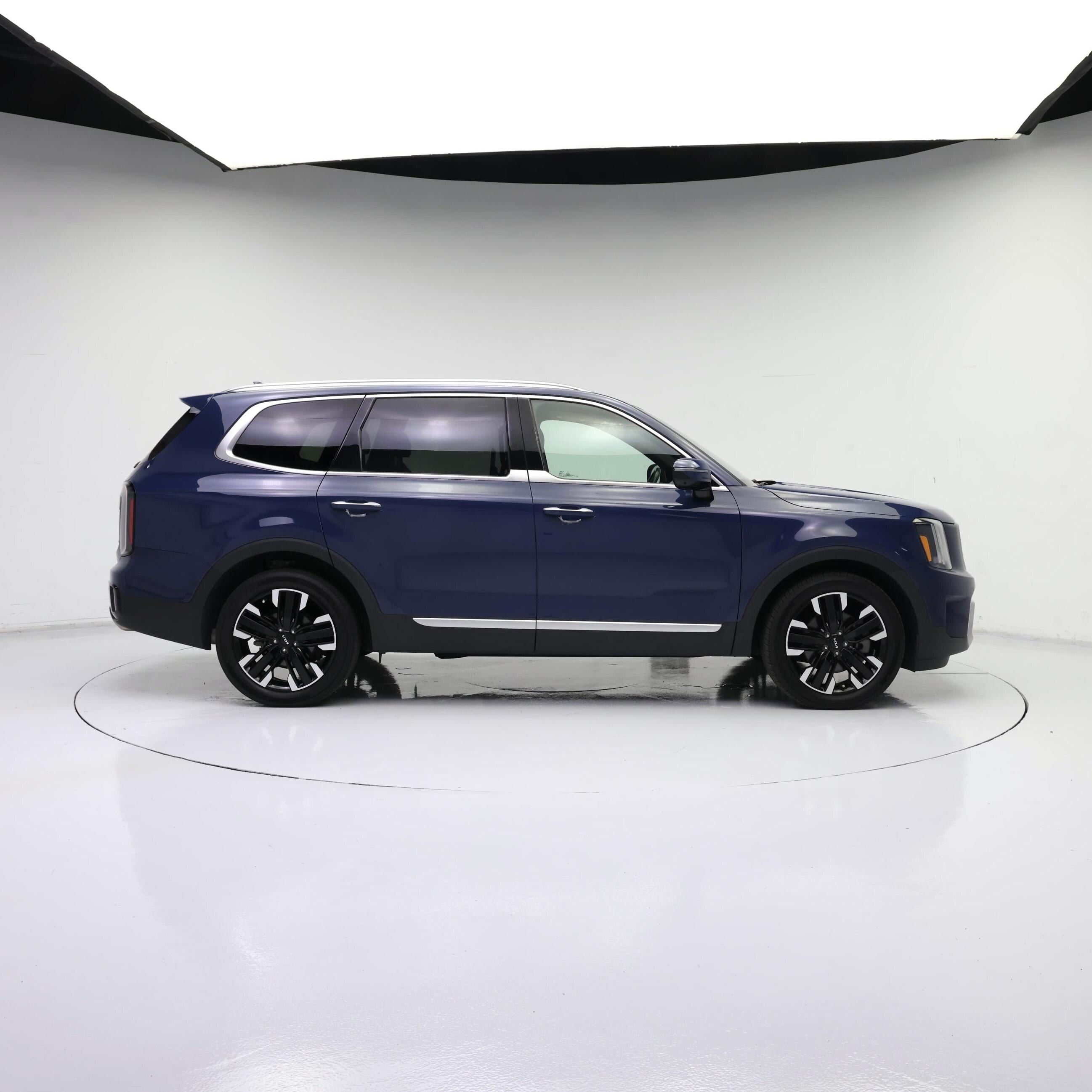 Thumbnail: 2023 Kia Telluride - 7