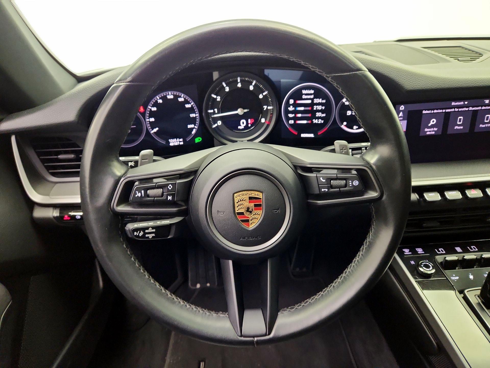 Thumbnail: 2020 Porsche 911 - 10