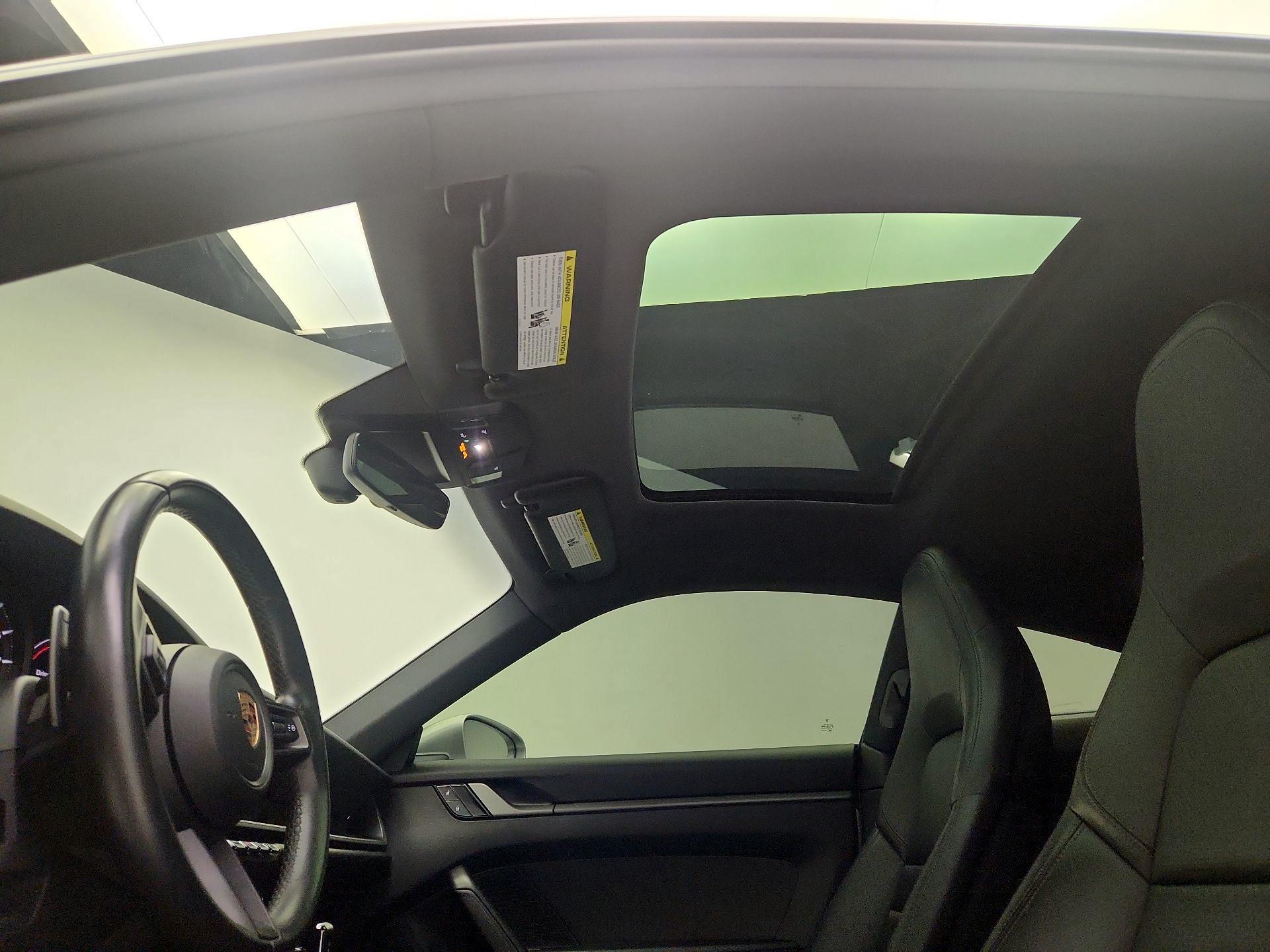 Thumbnail: 2020 Porsche 911 - 19