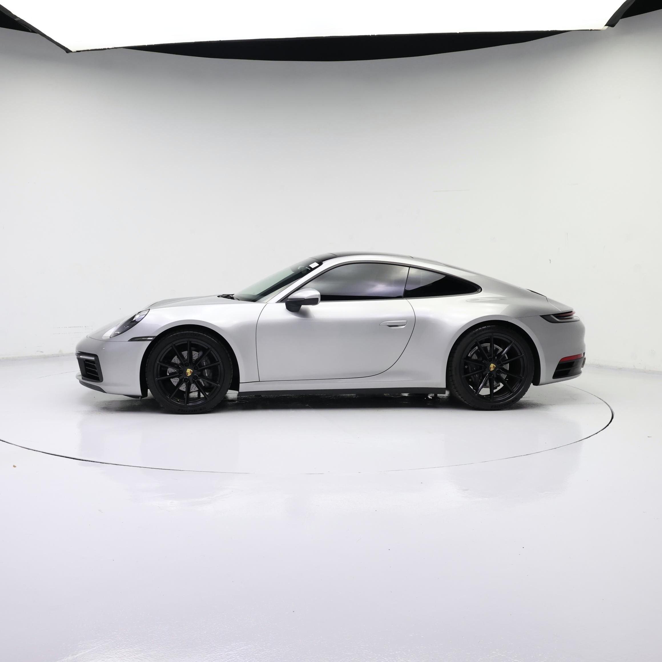 Thumbnail: 2020 Porsche 911 - 3