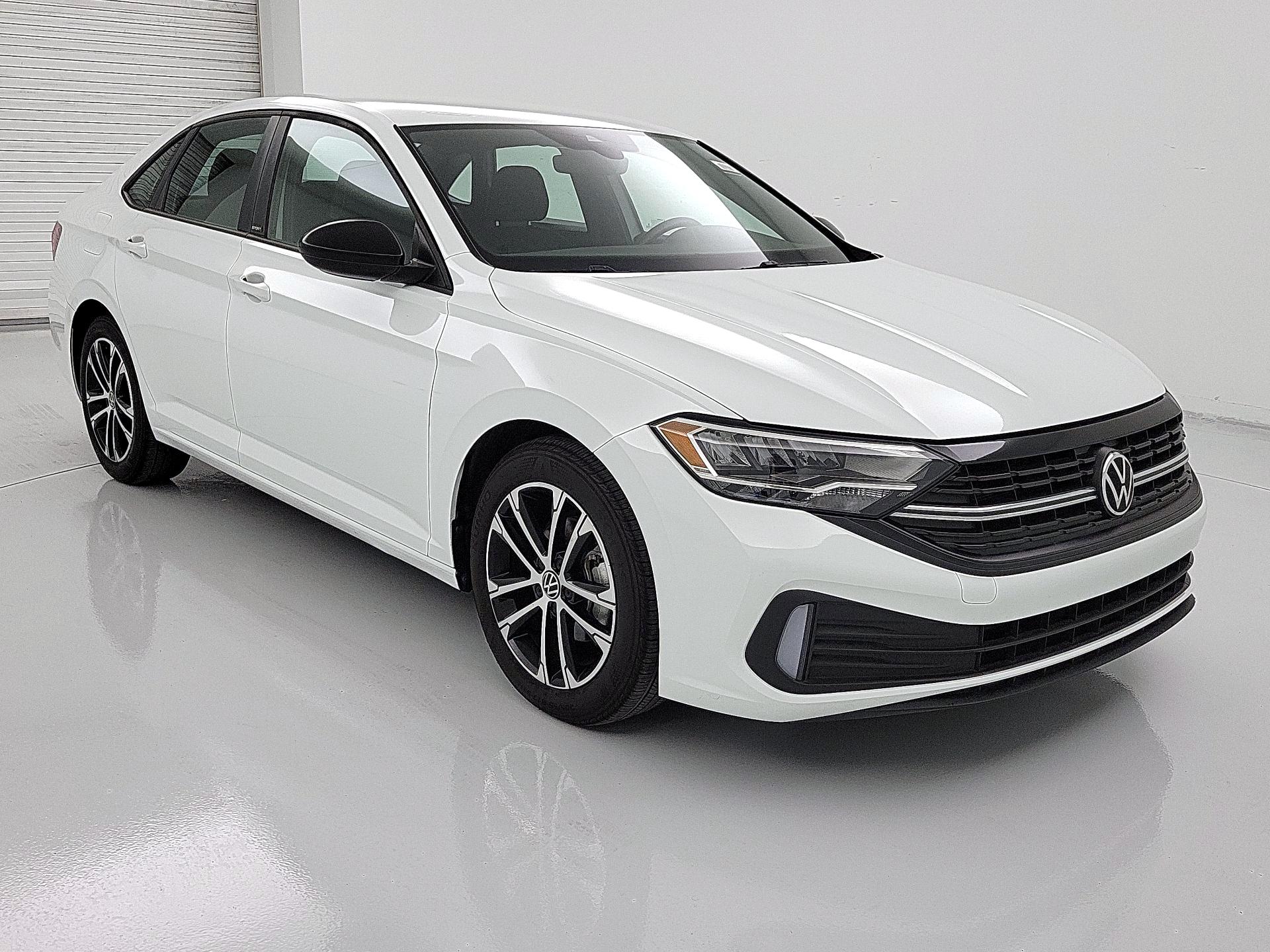 Thumbnail: 2024 Volkswagen Jetta - 1