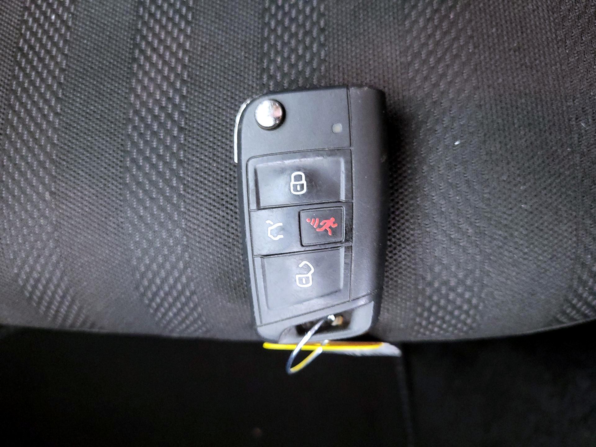 Thumbnail: 2024 Volkswagen Jetta - 20