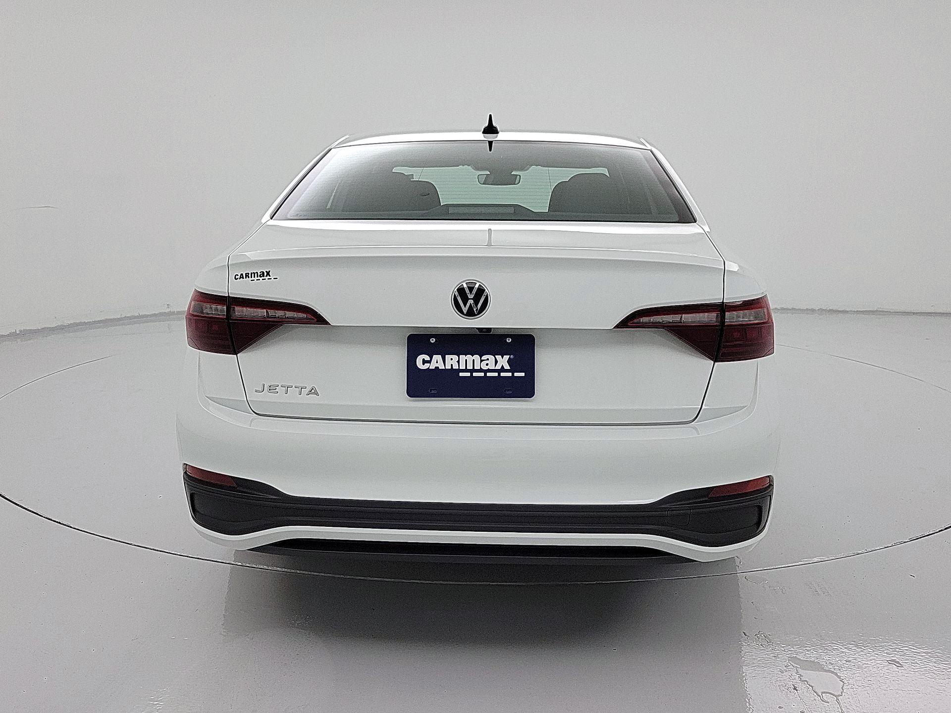 Thumbnail: 2024 Volkswagen Jetta - 6