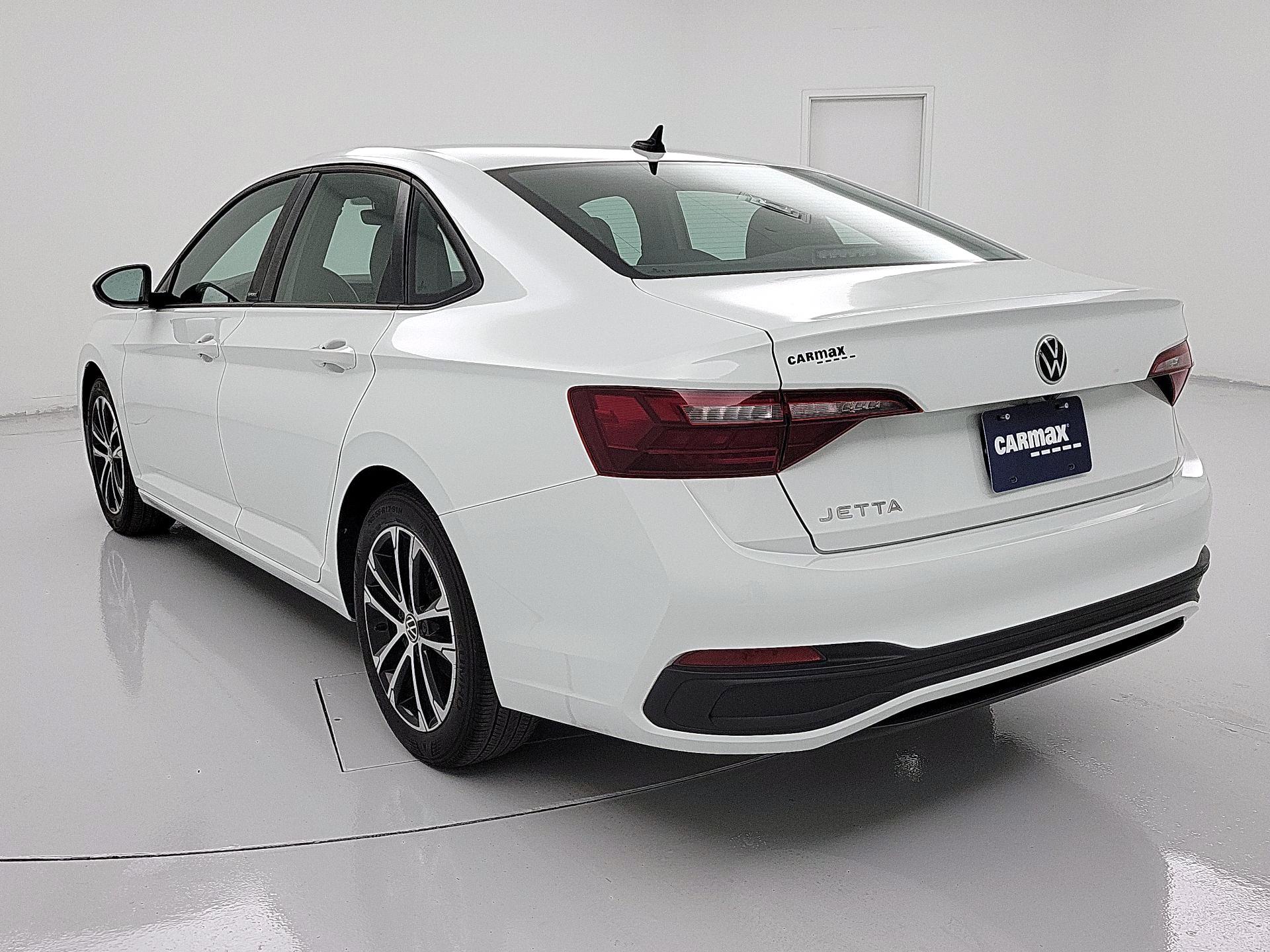 Thumbnail: 2024 Volkswagen Jetta - 7