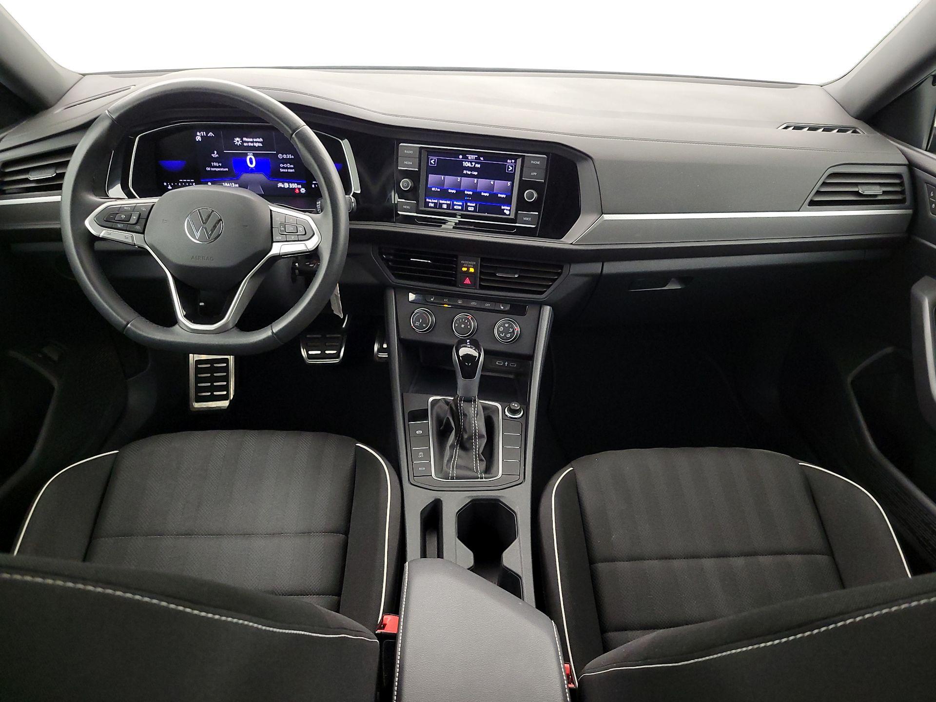 Thumbnail: 2024 Volkswagen Jetta - 8