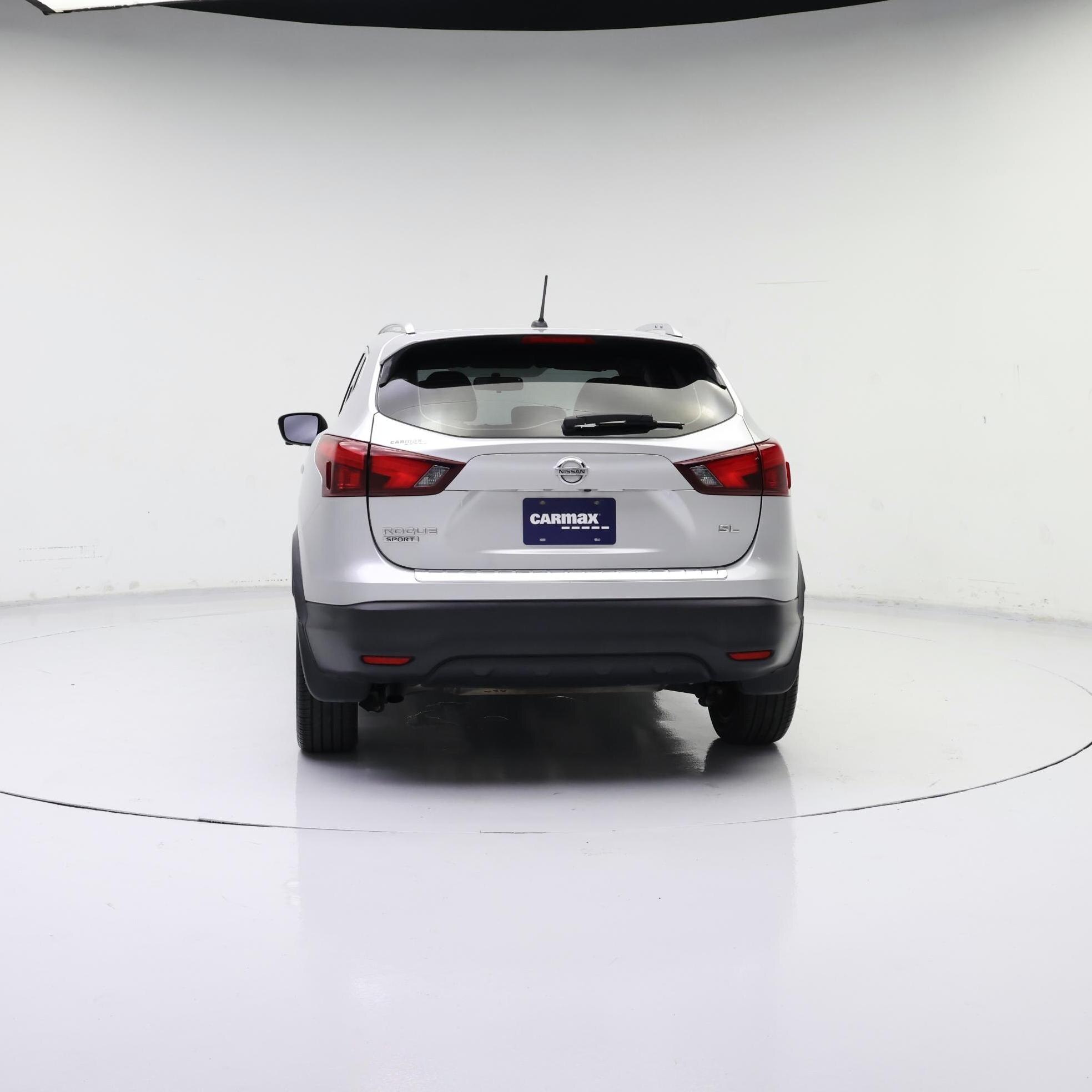 Thumbnail: 2018 Nissan Rogue Sport - 6