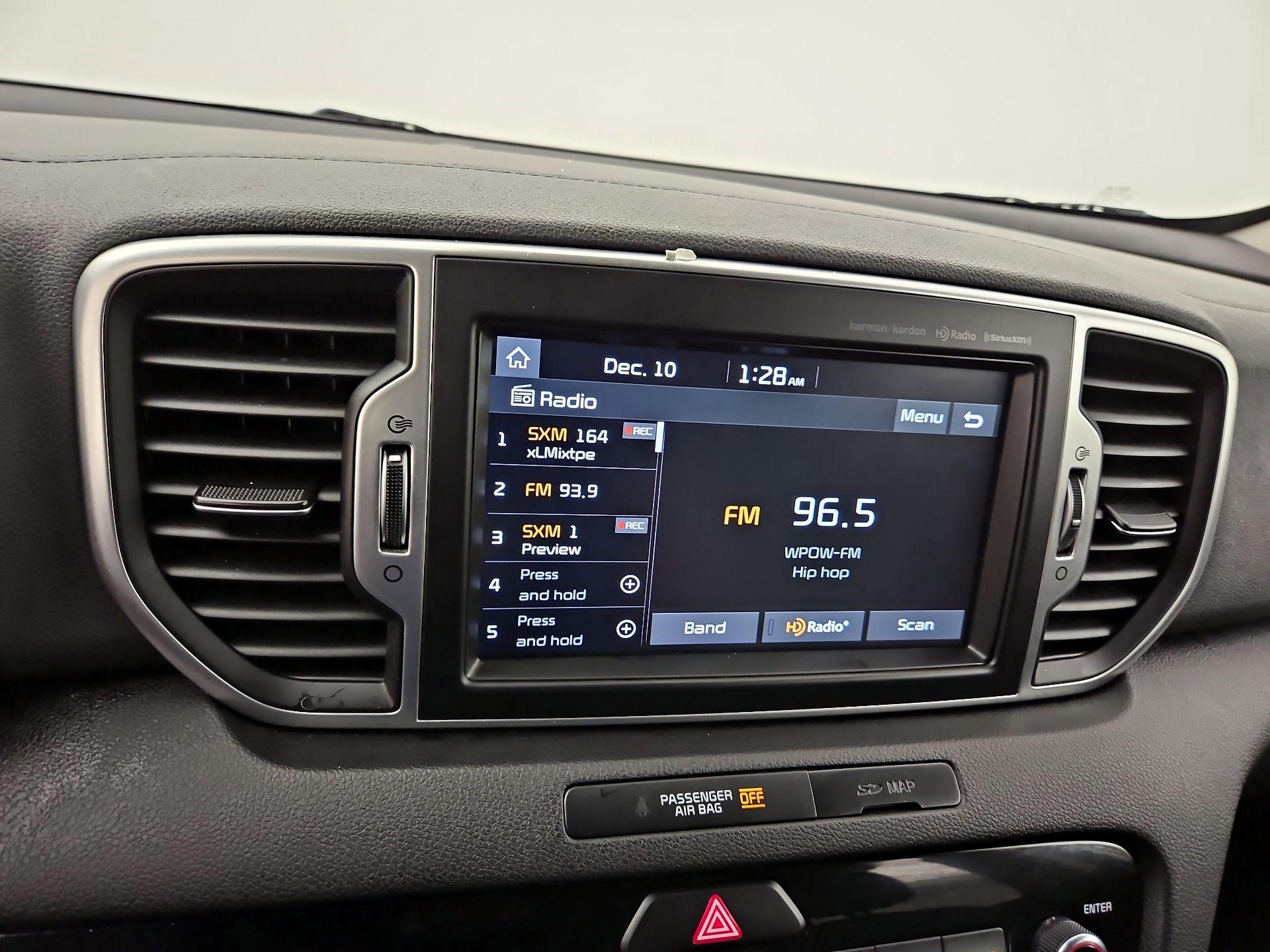 Thumbnail: 2019 Kia Sportage - 16