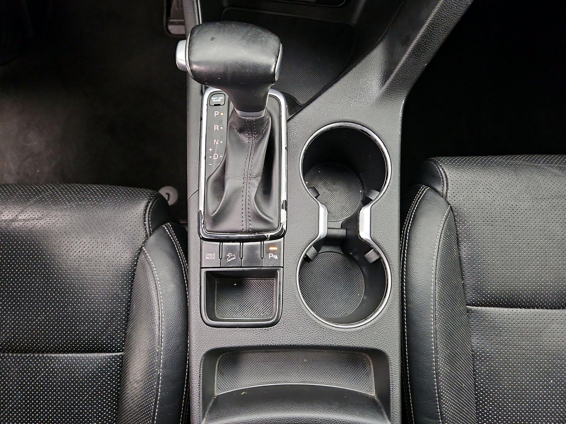 Thumbnail: 2019 Kia Sportage - 18