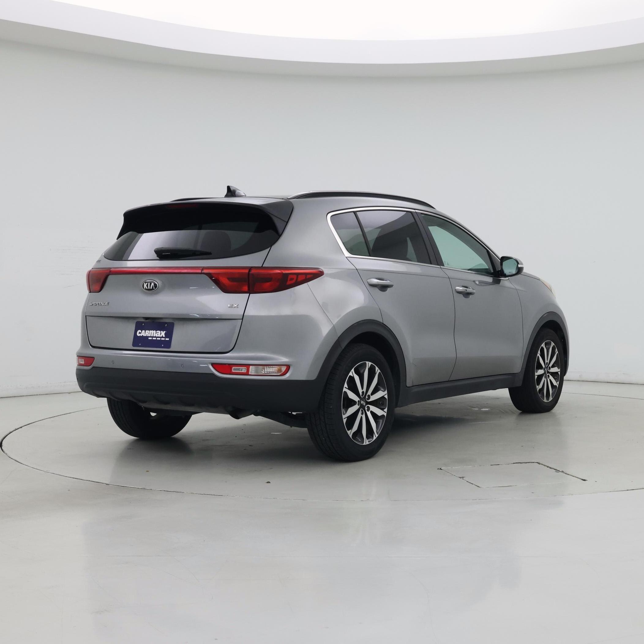 Thumbnail: 2019 Kia Sportage - 8