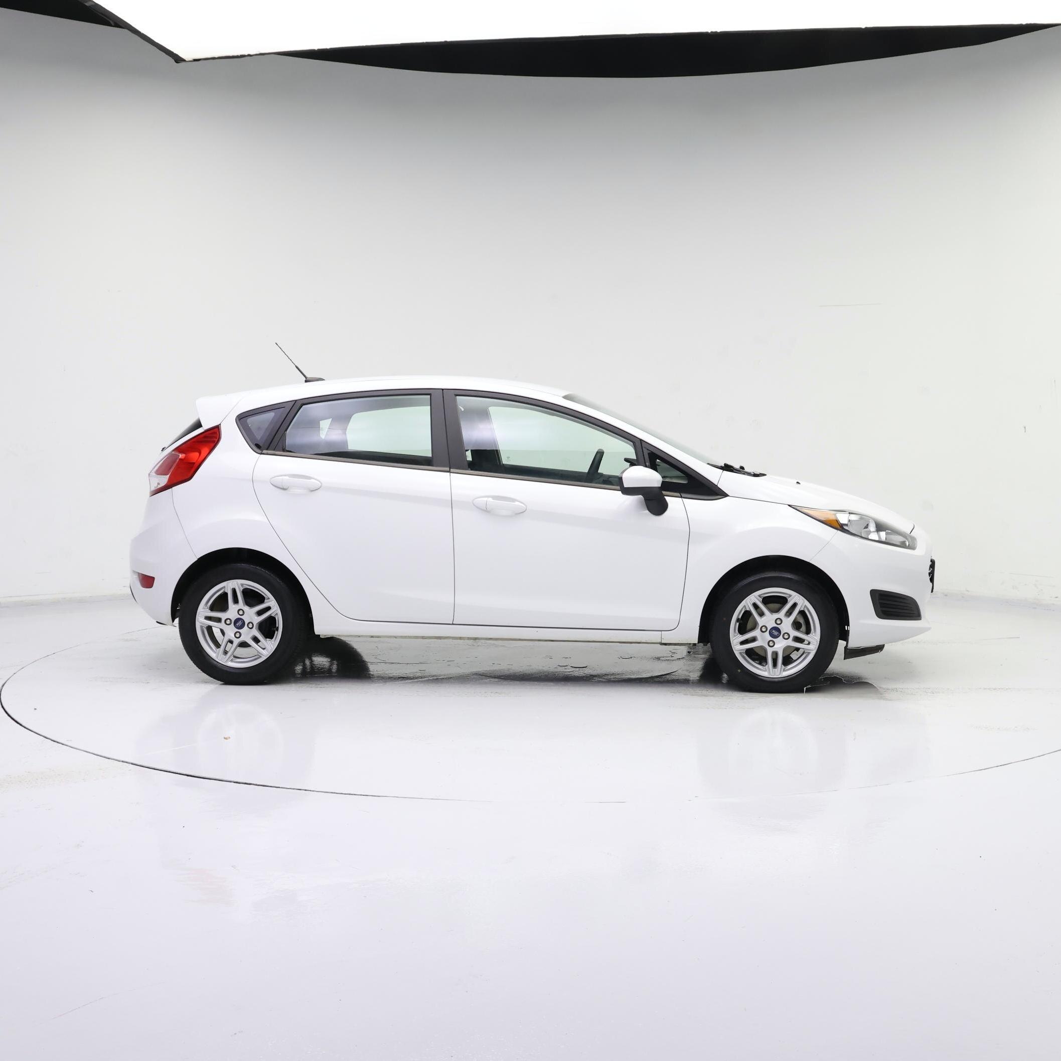 Thumbnail: 2019 Ford Fiesta - 7