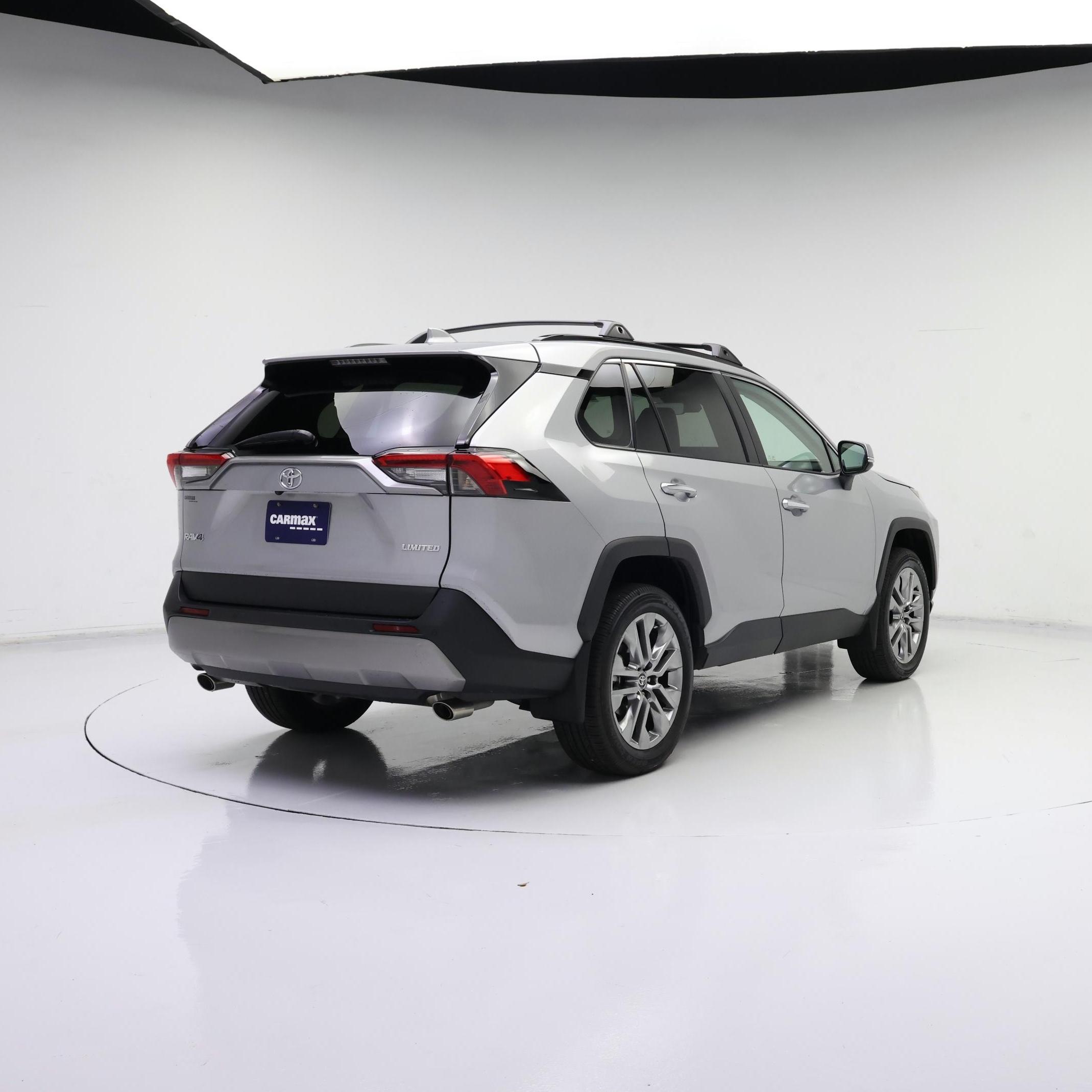 Thumbnail: 2024 Toyota RAV4 - 8