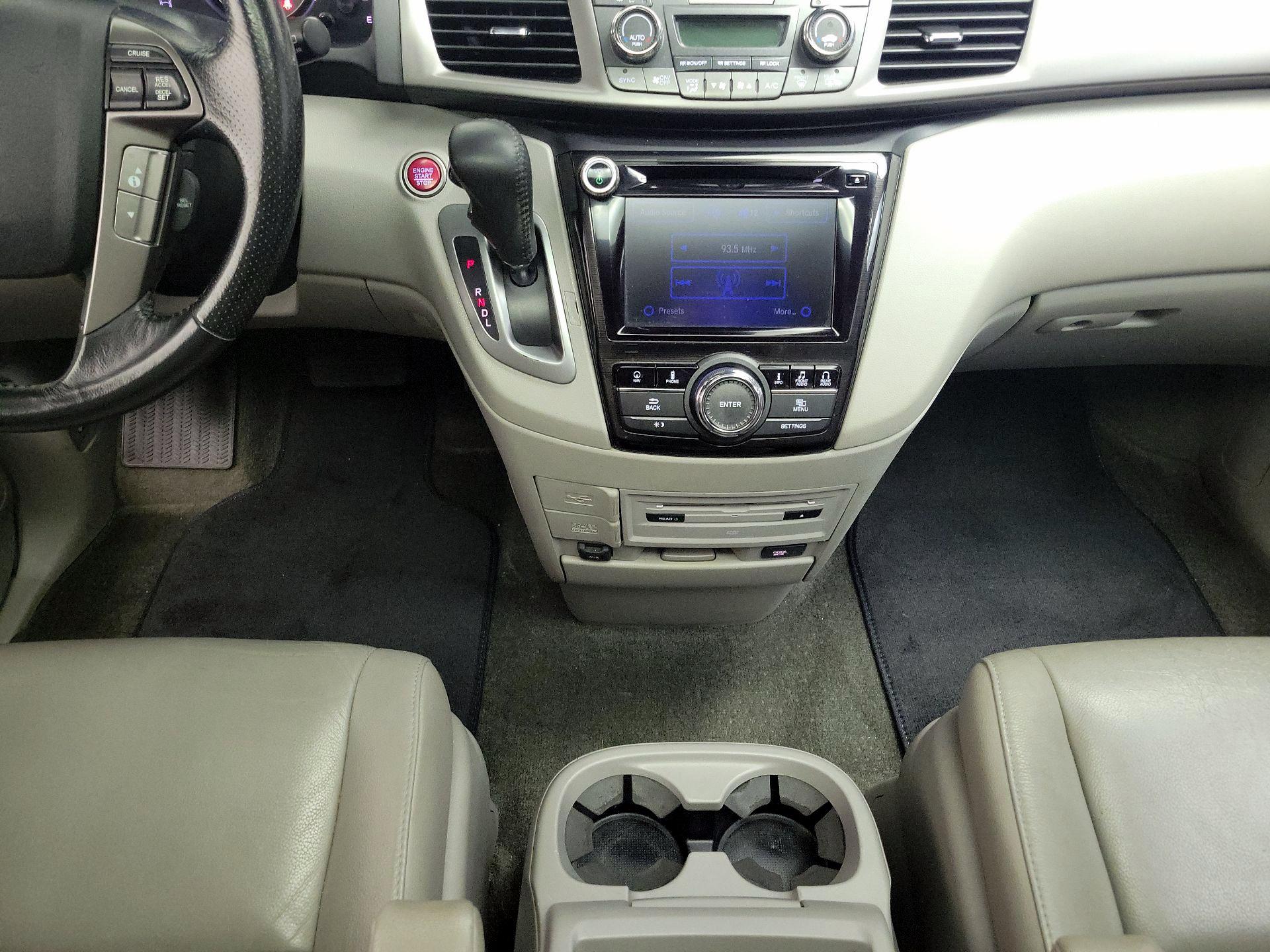 Thumbnail: 2016 Honda Odyssey - 18