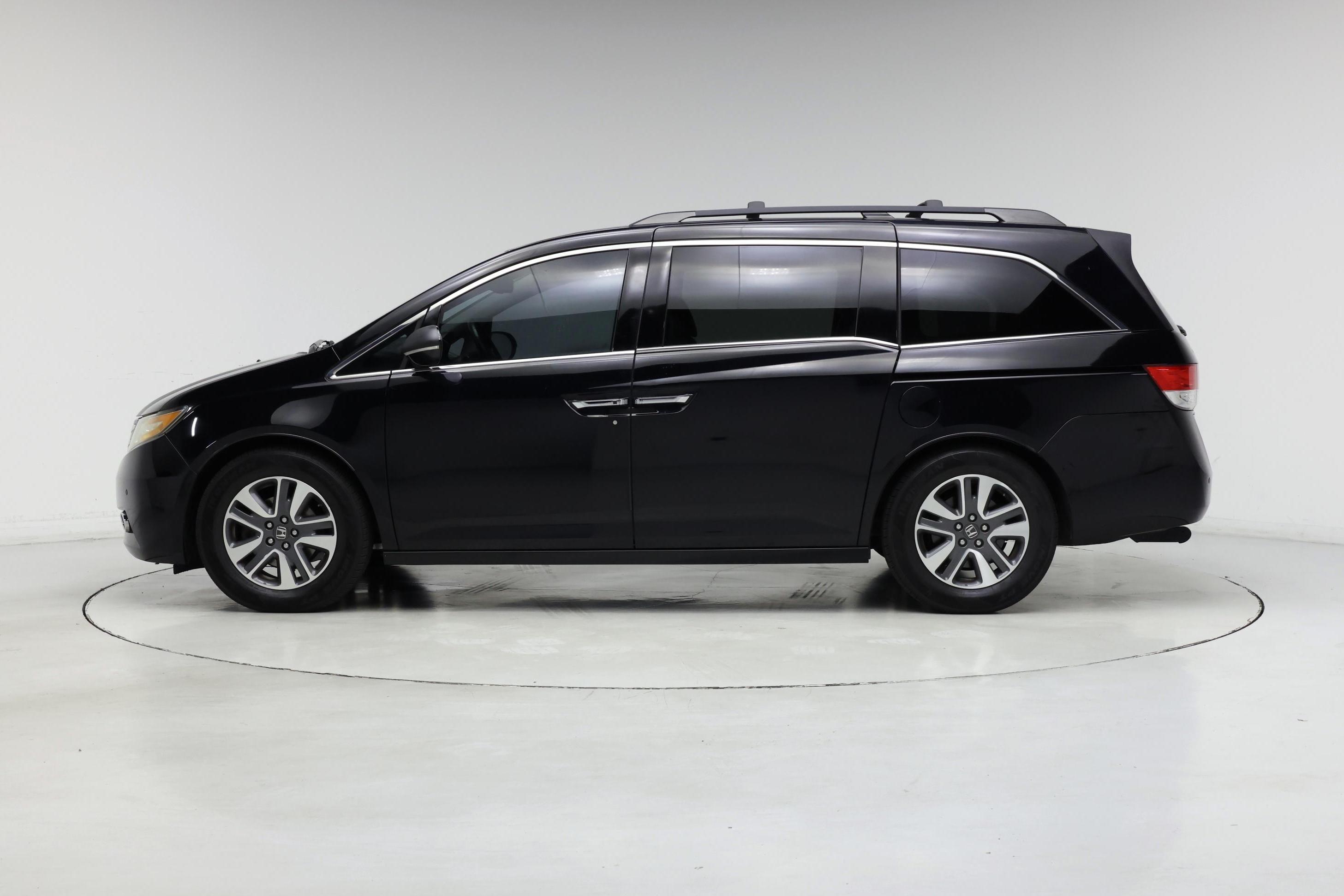 Thumbnail: 2016 Honda Odyssey - 3
