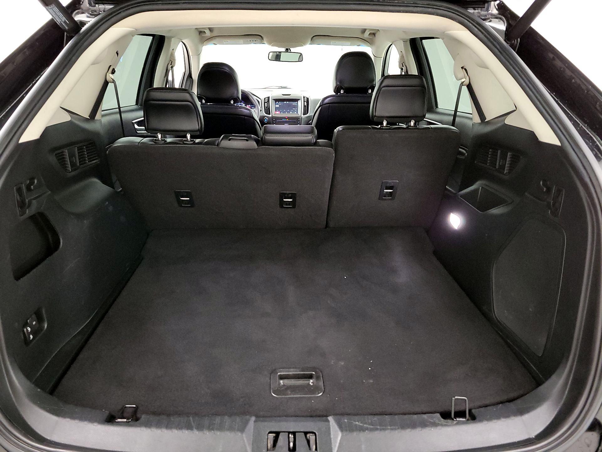 Thumbnail: 2018 Ford Edge - 20