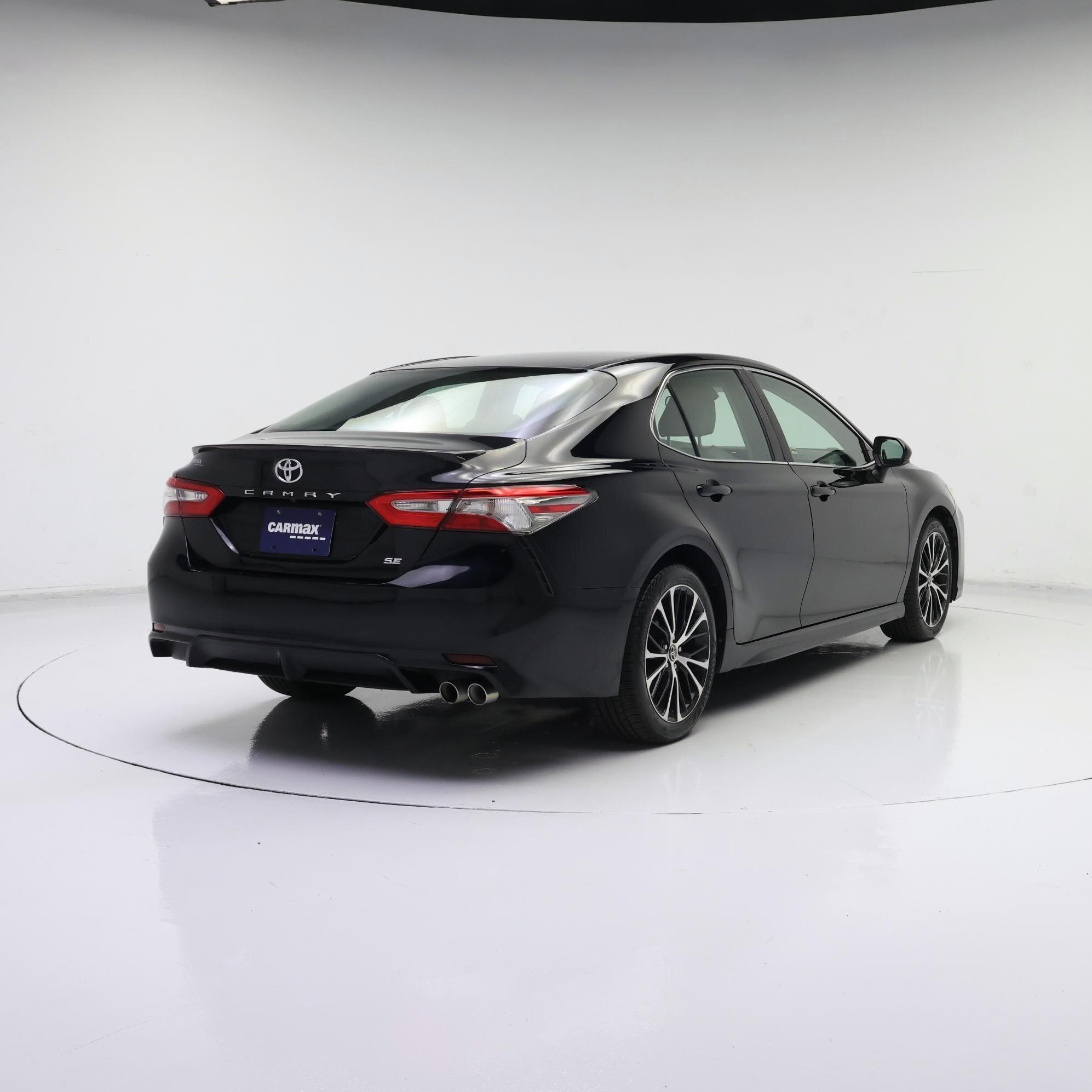 Thumbnail: 2018 Toyota Camry - 8