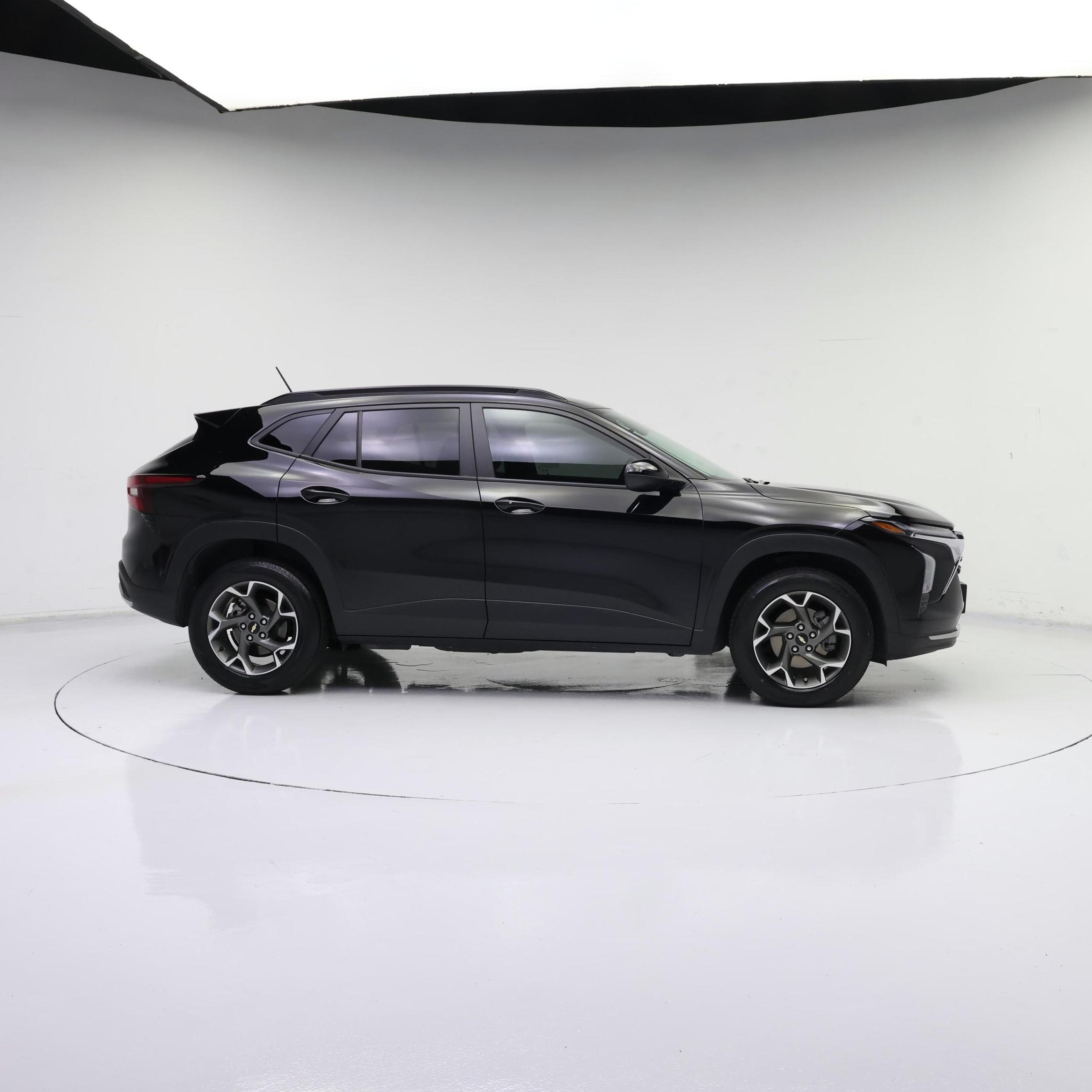 Thumbnail: 2024 Chevrolet Trax - 7