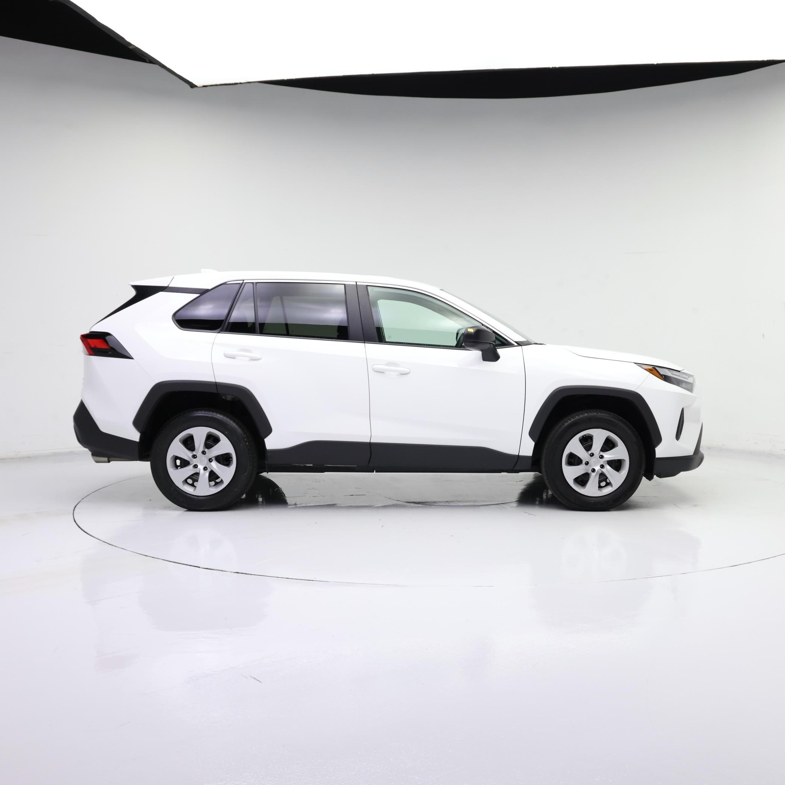 Thumbnail: 2024 Toyota RAV4 - 7