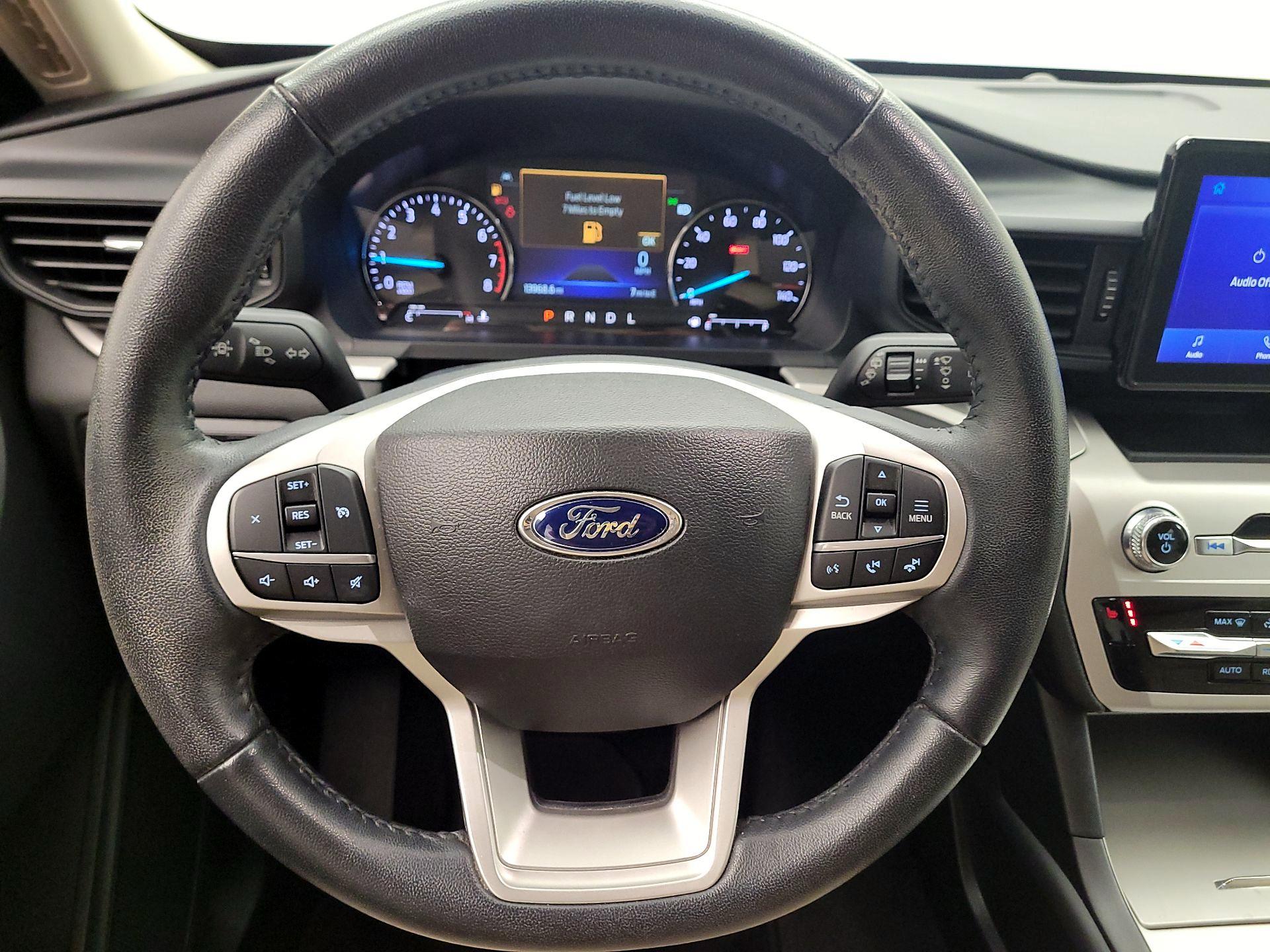 Thumbnail: 2022 Ford Explorer - 10