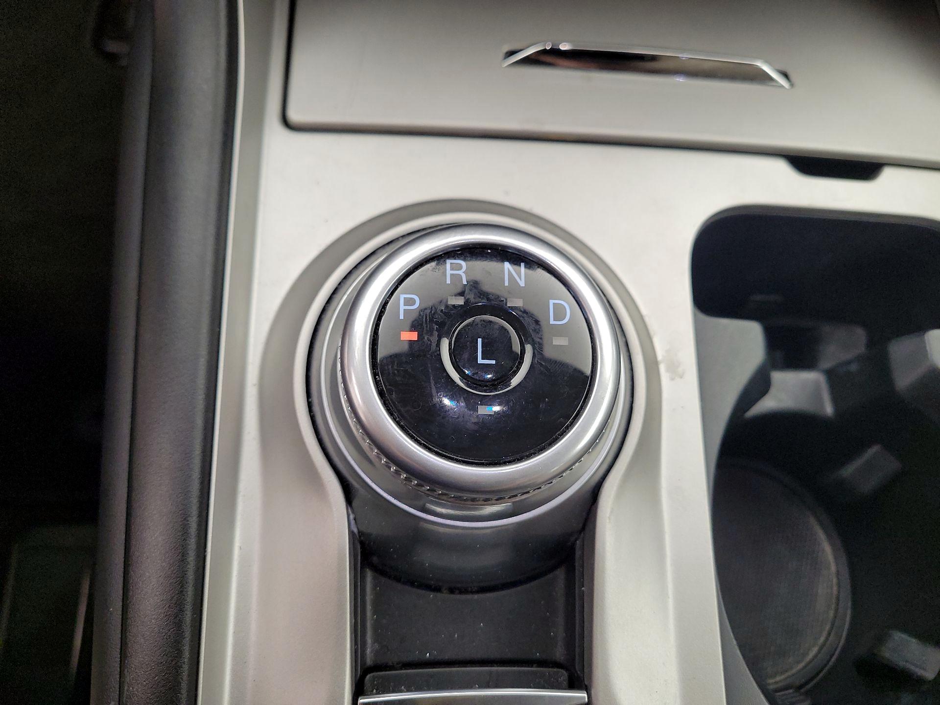 Thumbnail: 2022 Ford Explorer - 15