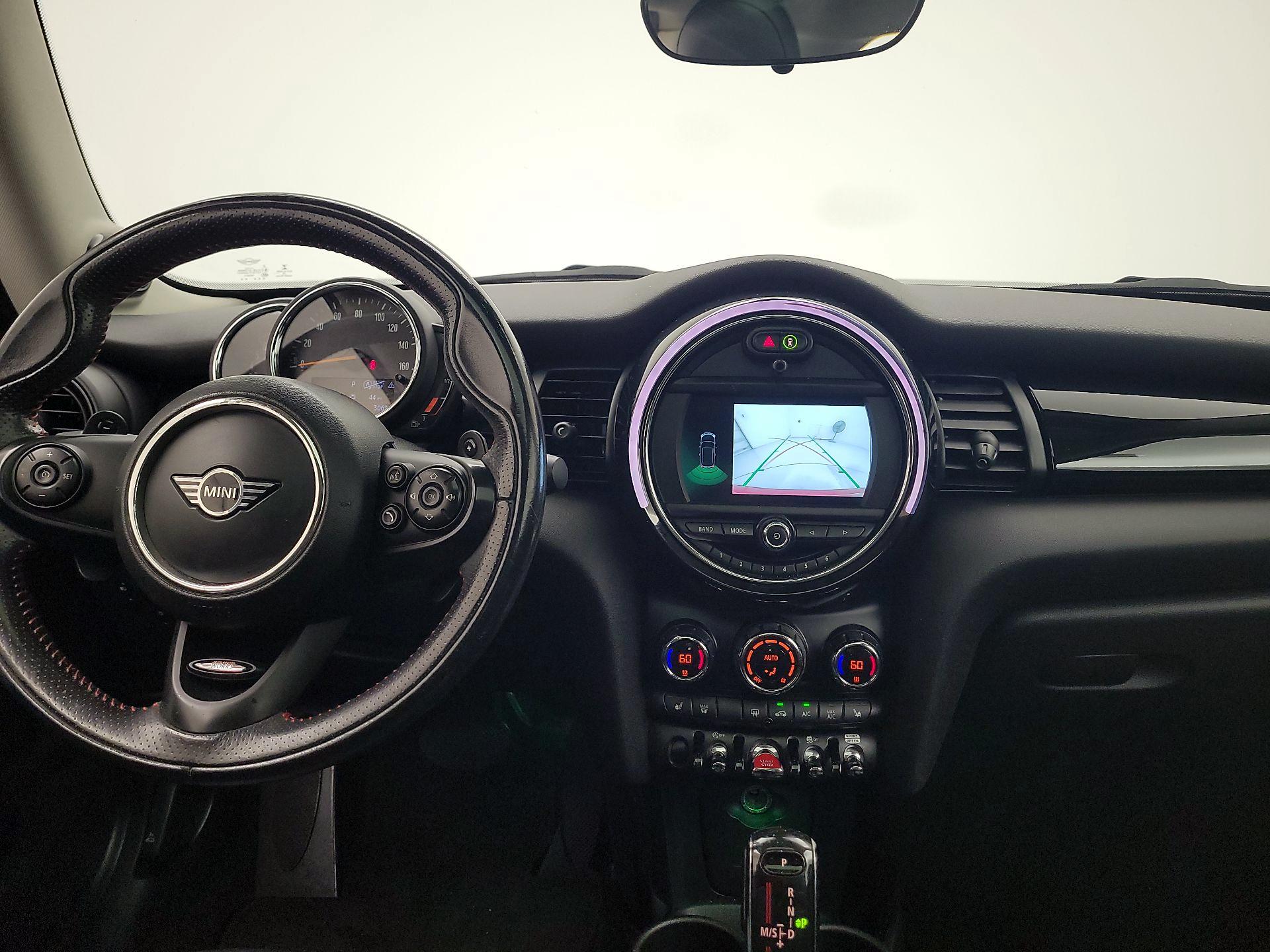 Thumbnail: 2020 MINI Cooper Hardtop - 9