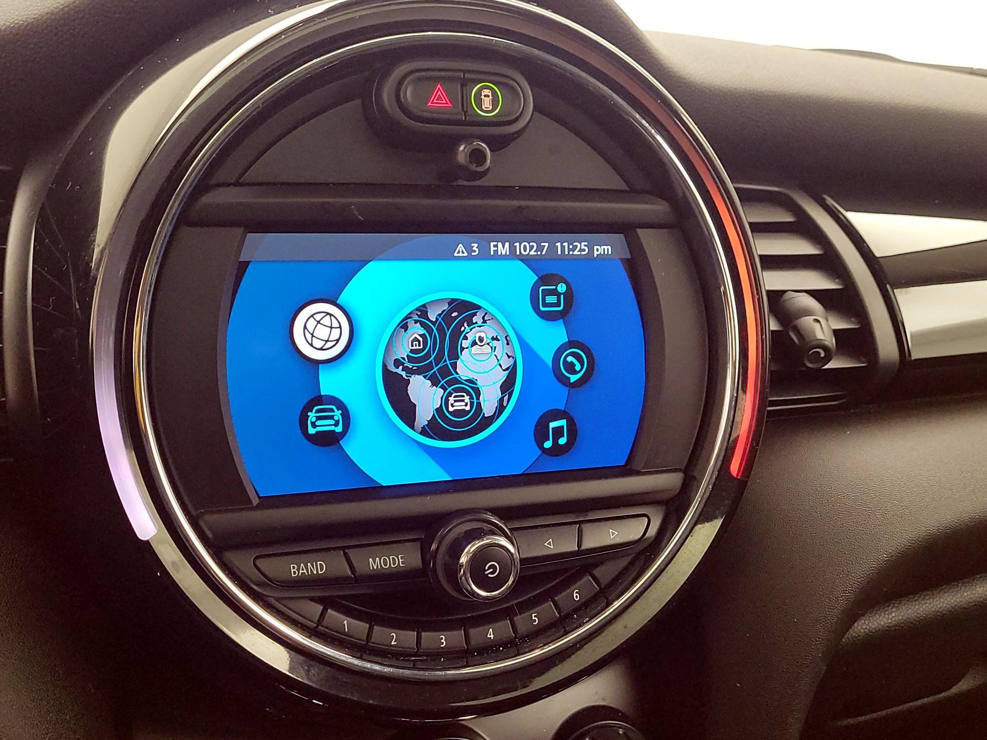 Thumbnail: 2020 MINI Cooper Hardtop - 15