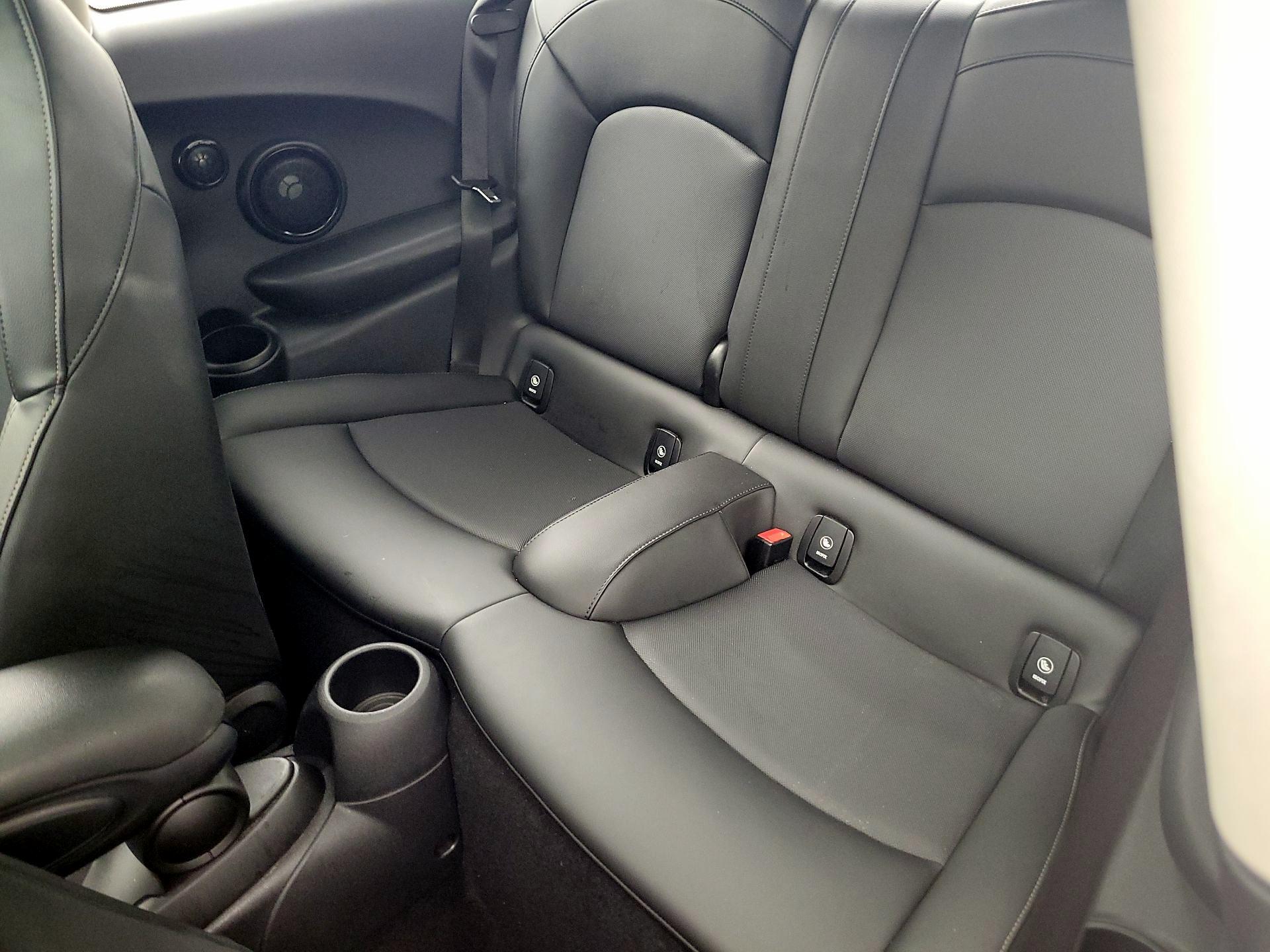 Thumbnail: 2020 MINI Cooper Hardtop - 19