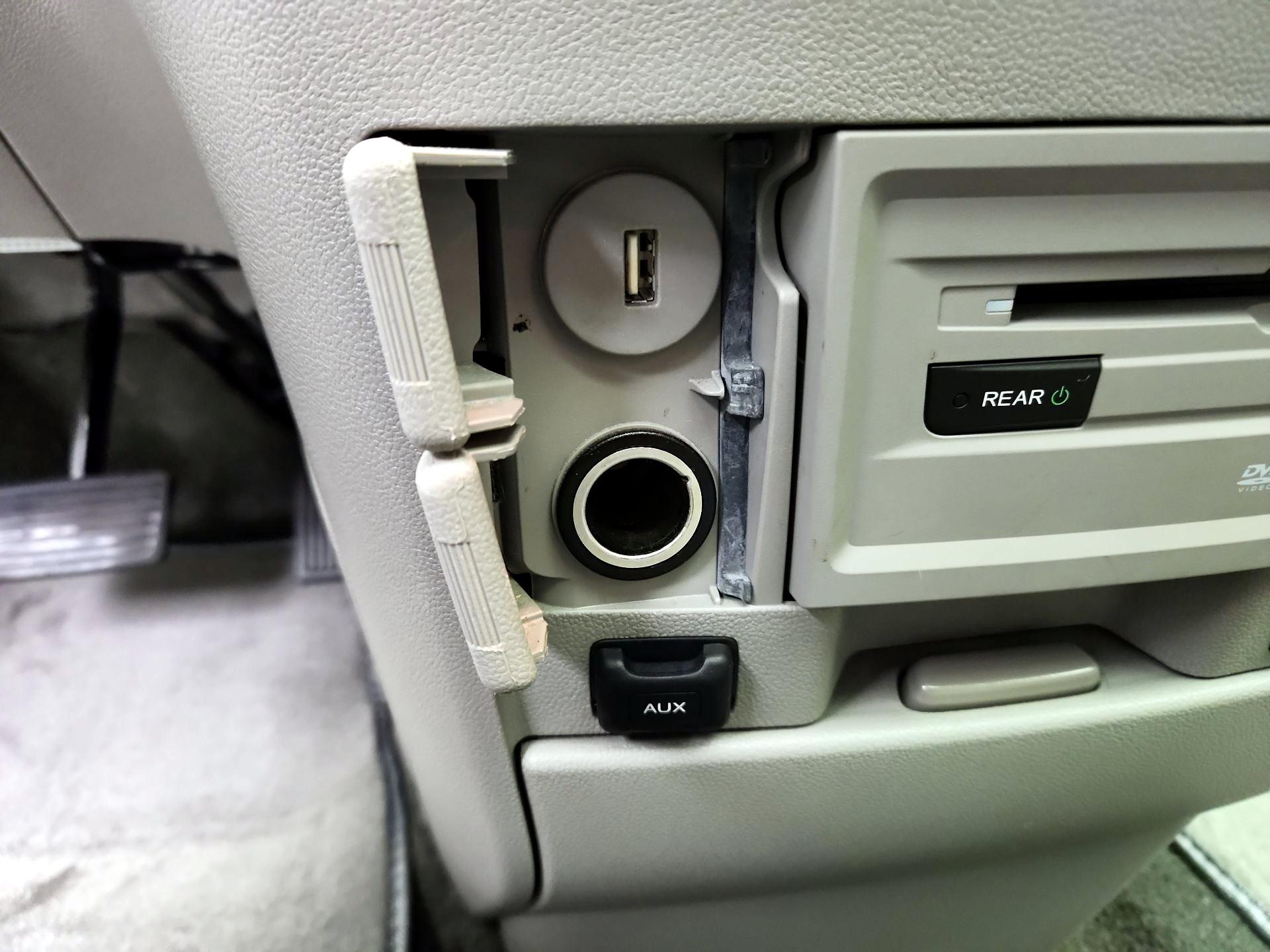 Thumbnail: 2014 Honda Odyssey - 18
