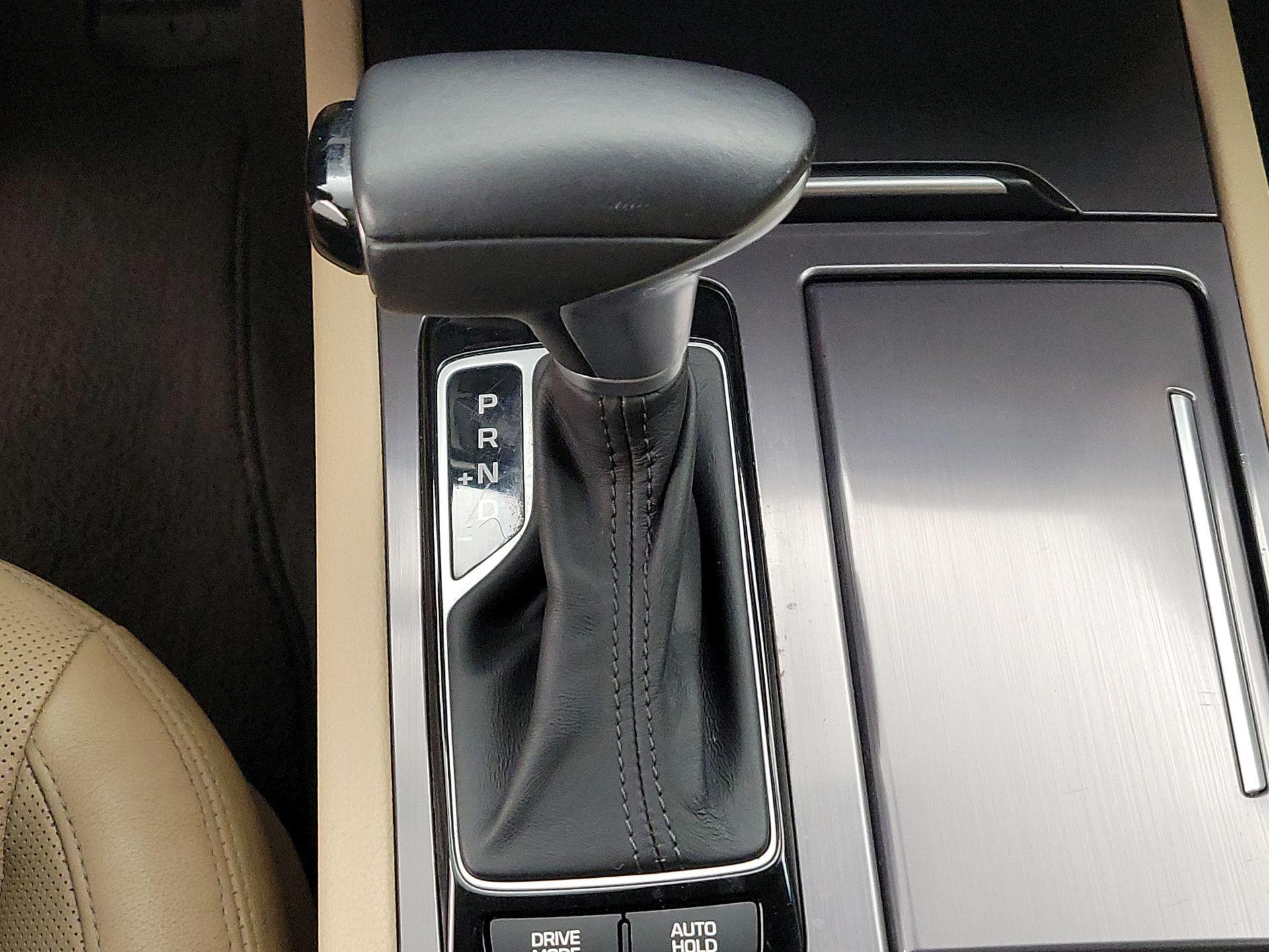 Thumbnail: 2020 Genesis G80 - 18