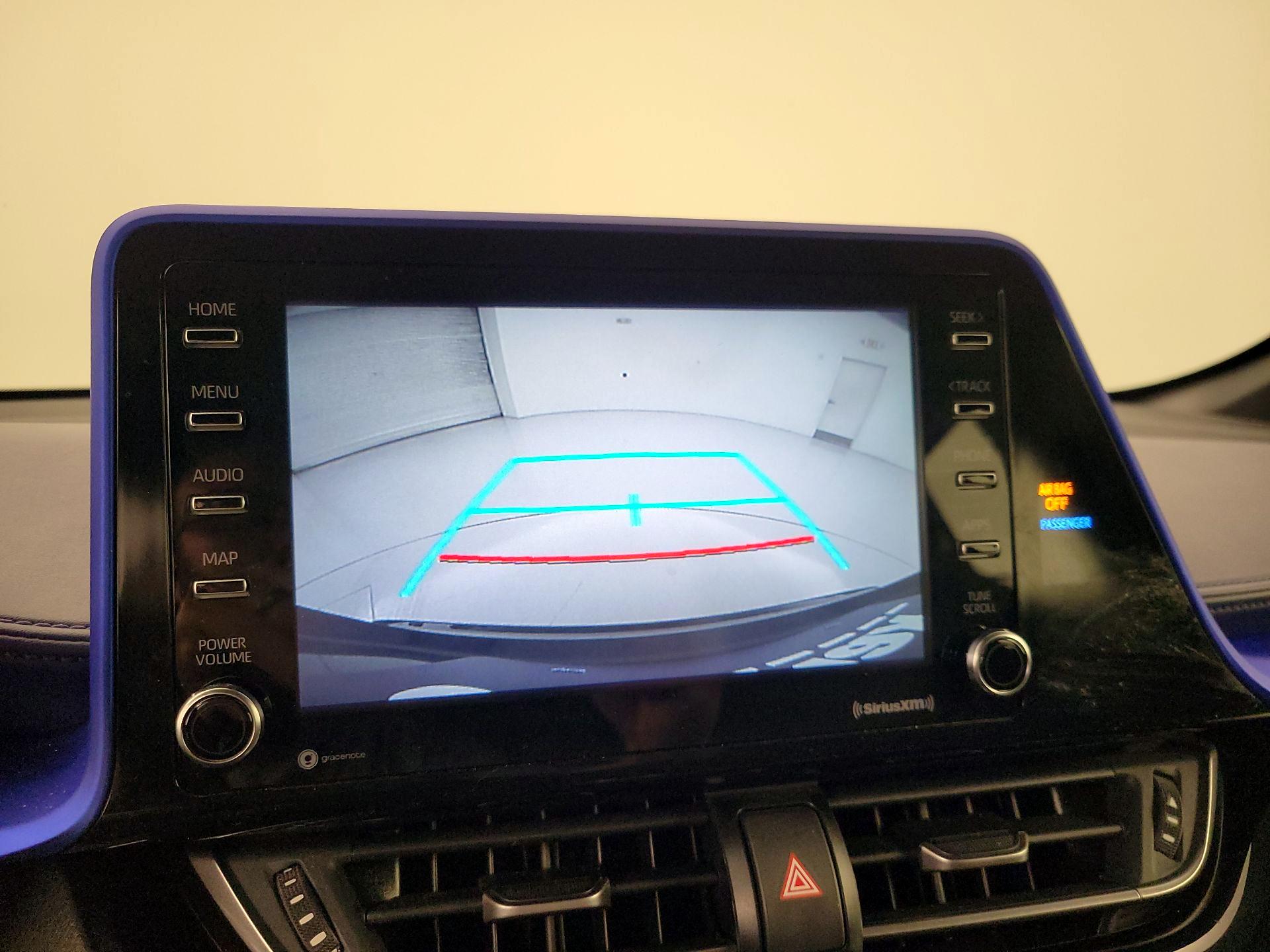 Thumbnail: 2020 Toyota C-HR - 14