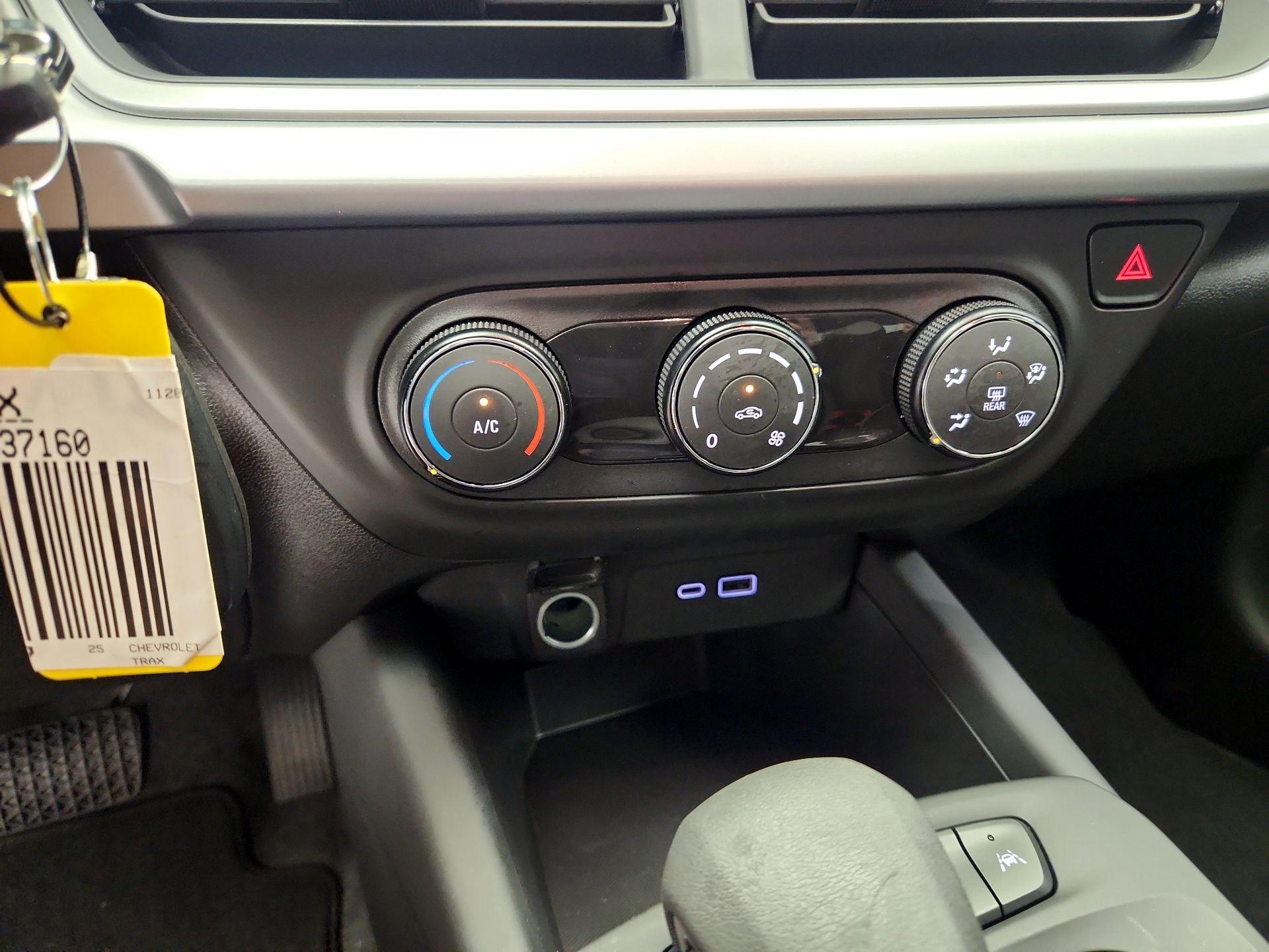 Thumbnail: 2025 Chevrolet Trax - 16