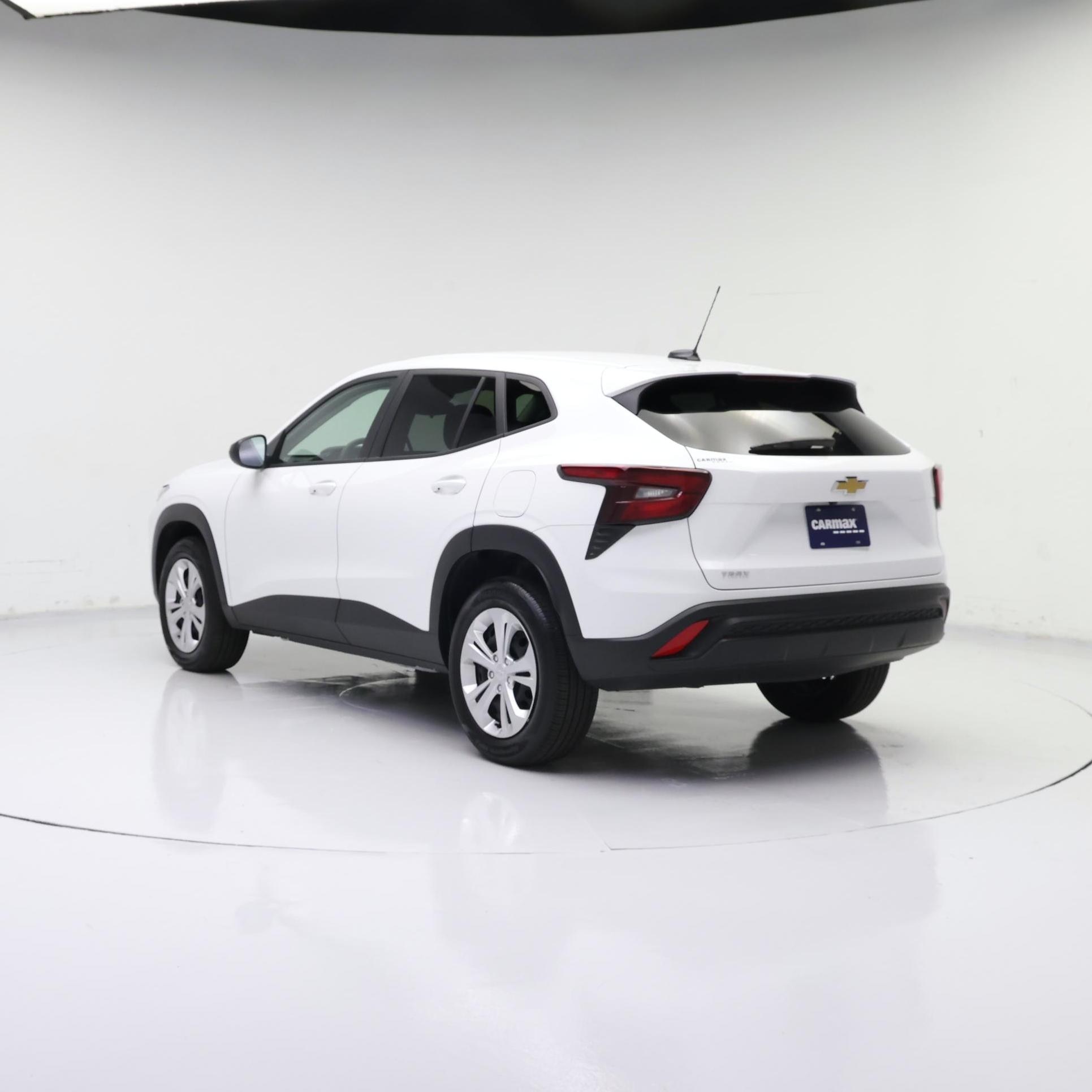 Thumbnail: 2025 Chevrolet Trax - 2