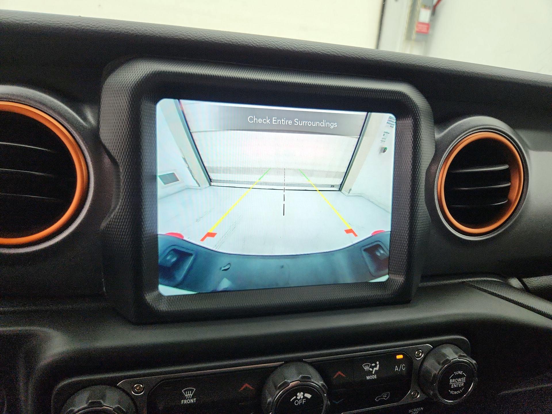 Thumbnail: 2022 Jeep Gladiator - 15