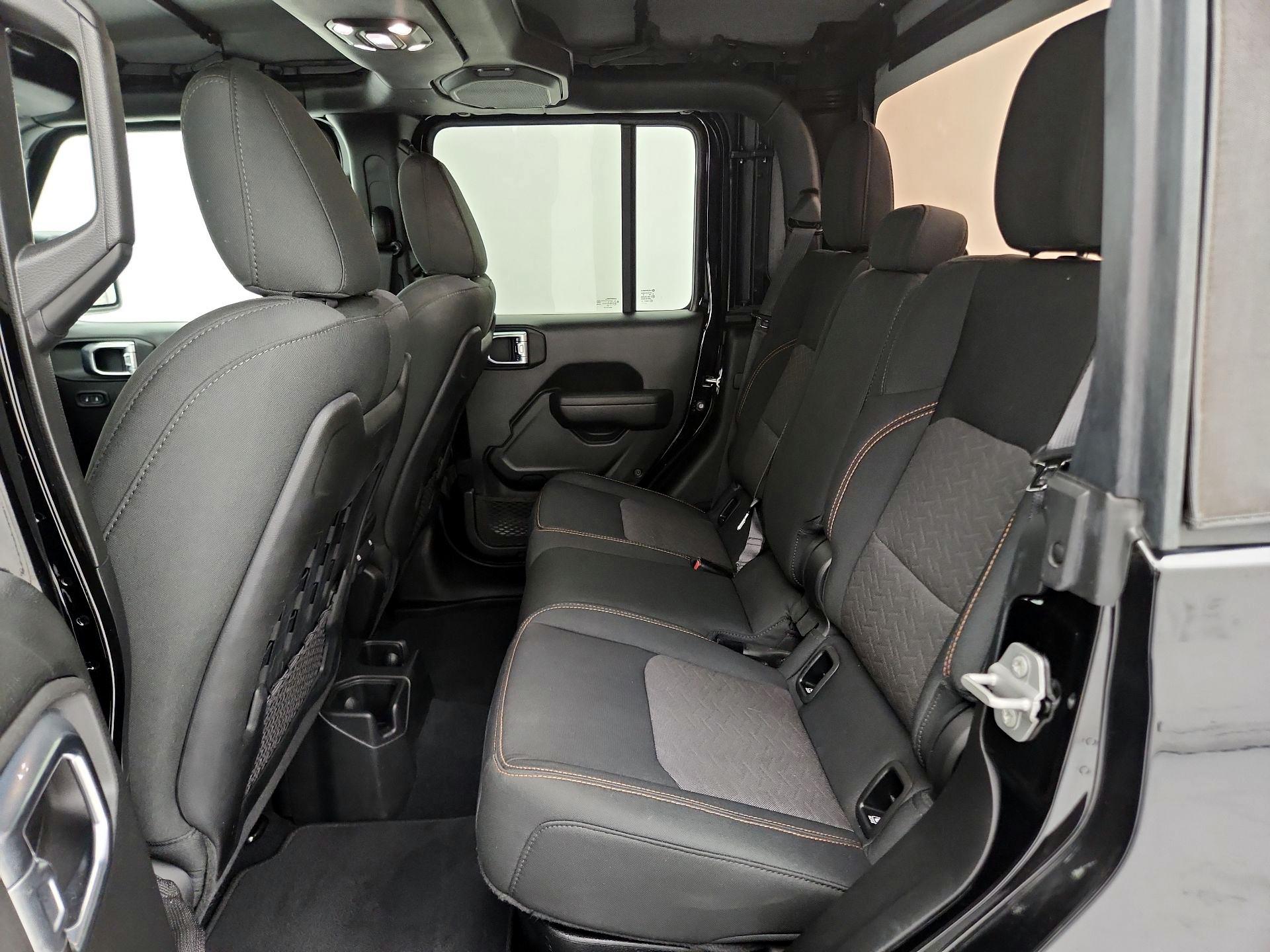 Thumbnail: 2022 Jeep Gladiator - 20