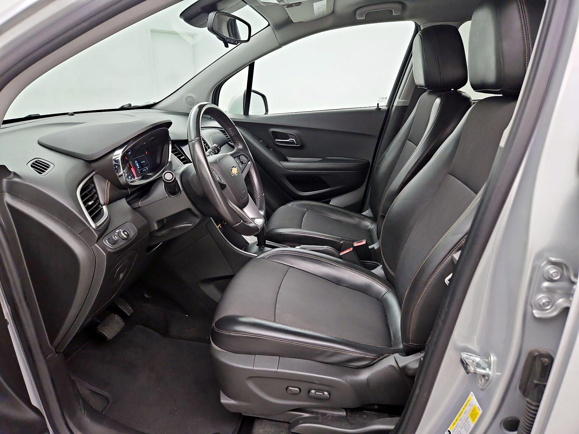Thumbnail: 2021 Chevrolet Trax - 11