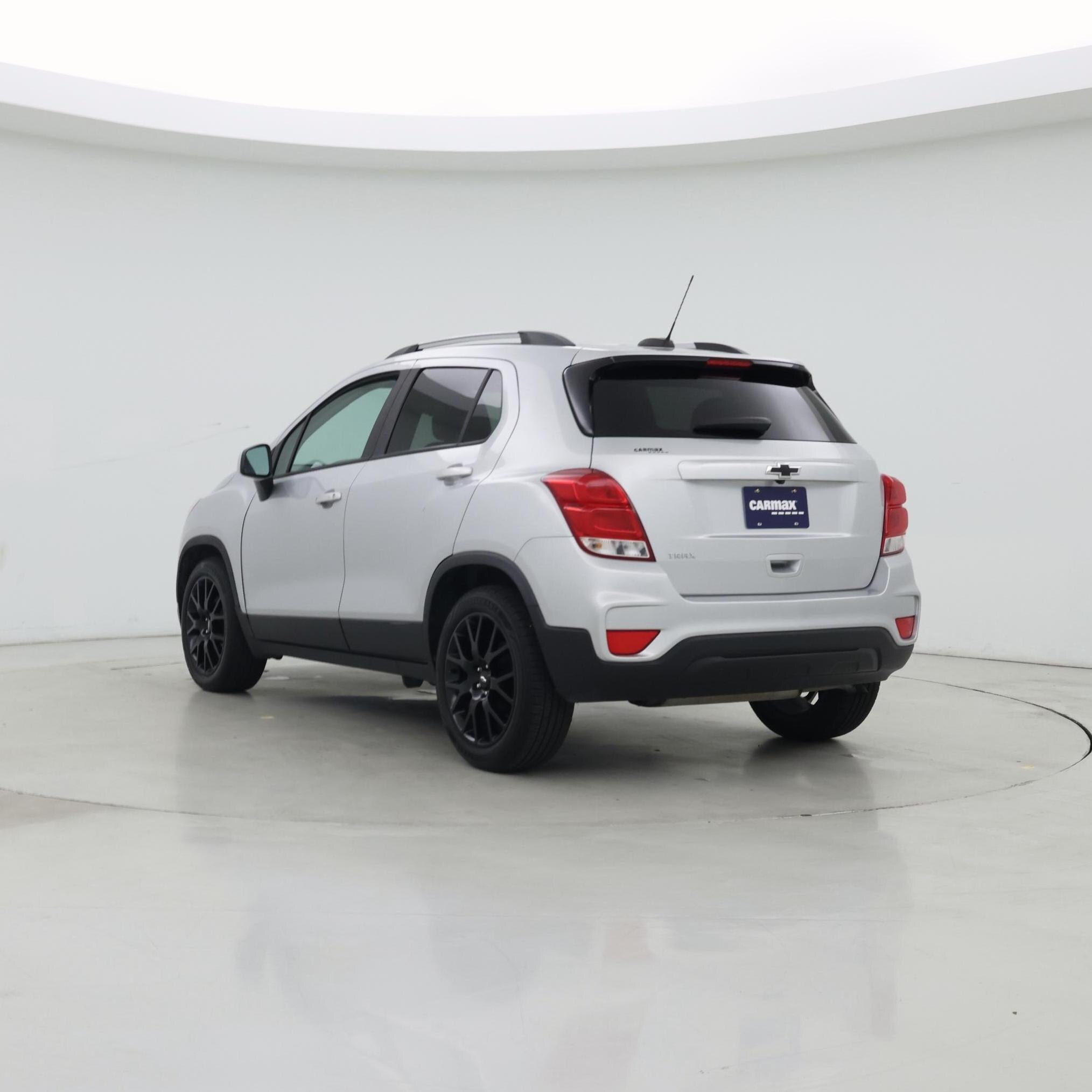Thumbnail: 2021 Chevrolet Trax - 2